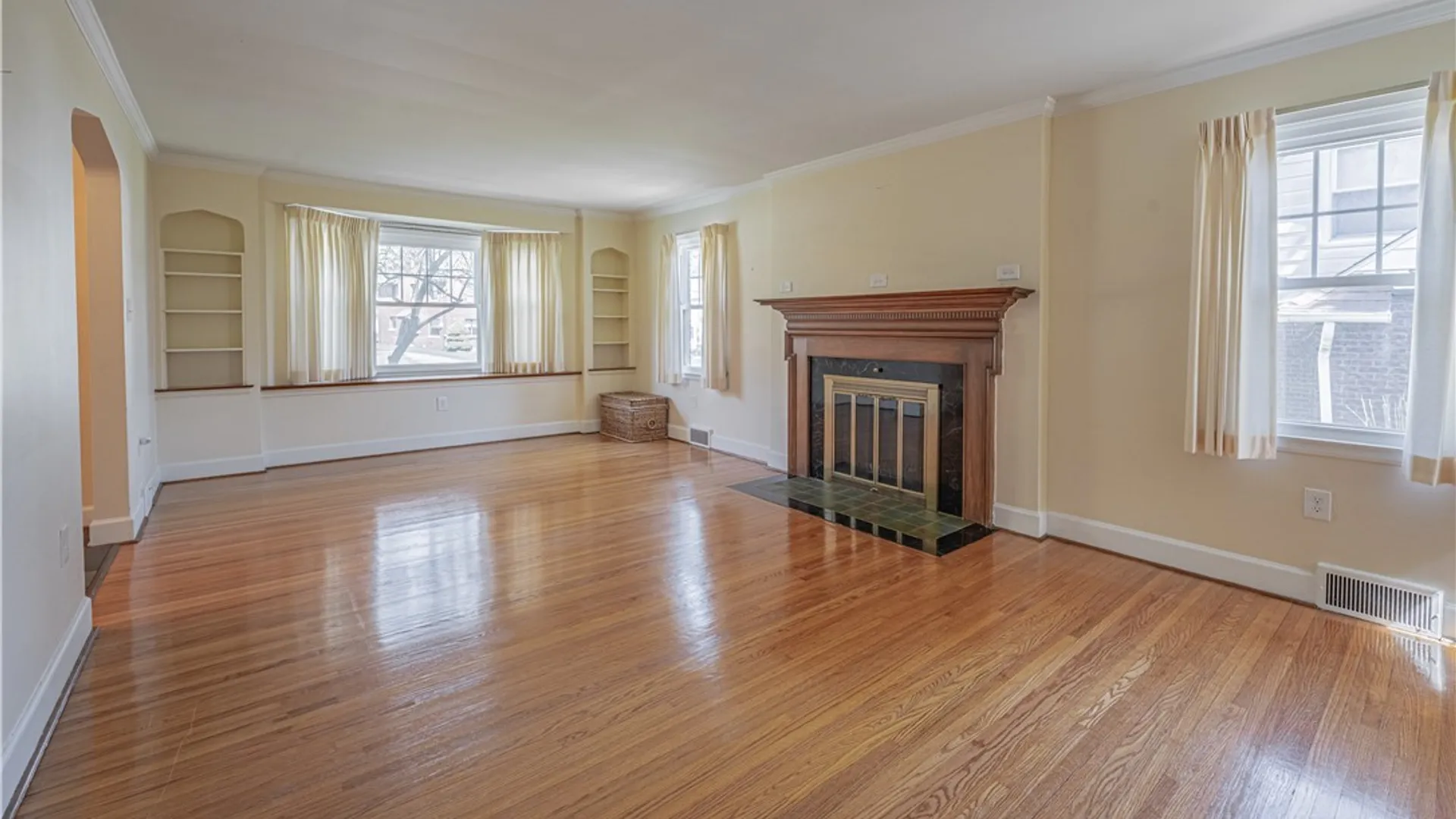 Property at 4831 Lewiston Road, Niagara Falls, NY 14305 17