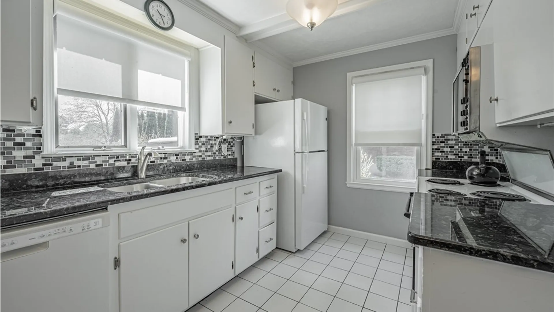 Property at 4831 Lewiston Road, Niagara Falls, NY 14305 19