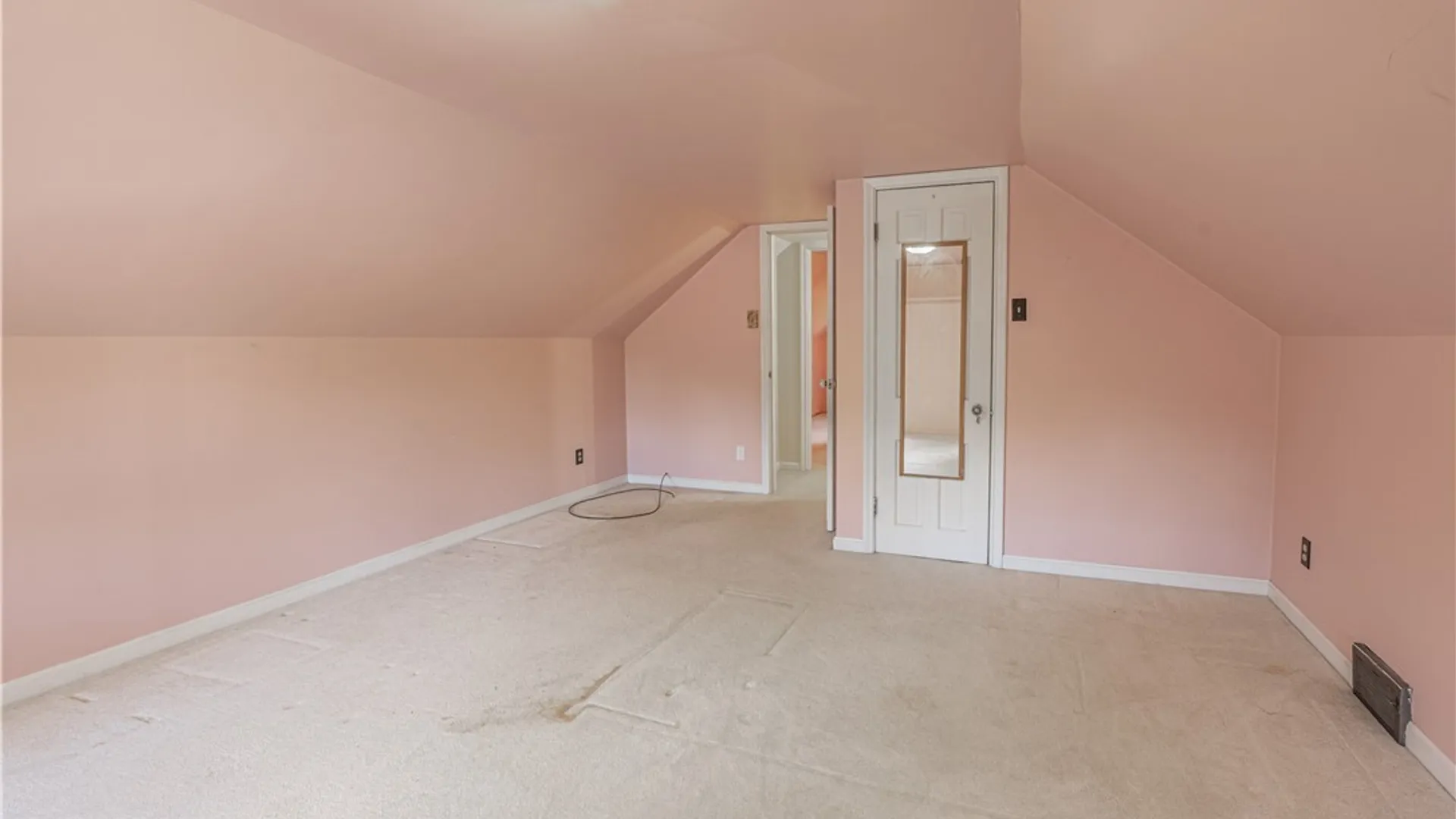 Property at 4831 Lewiston Road, Niagara Falls, NY 14305 36