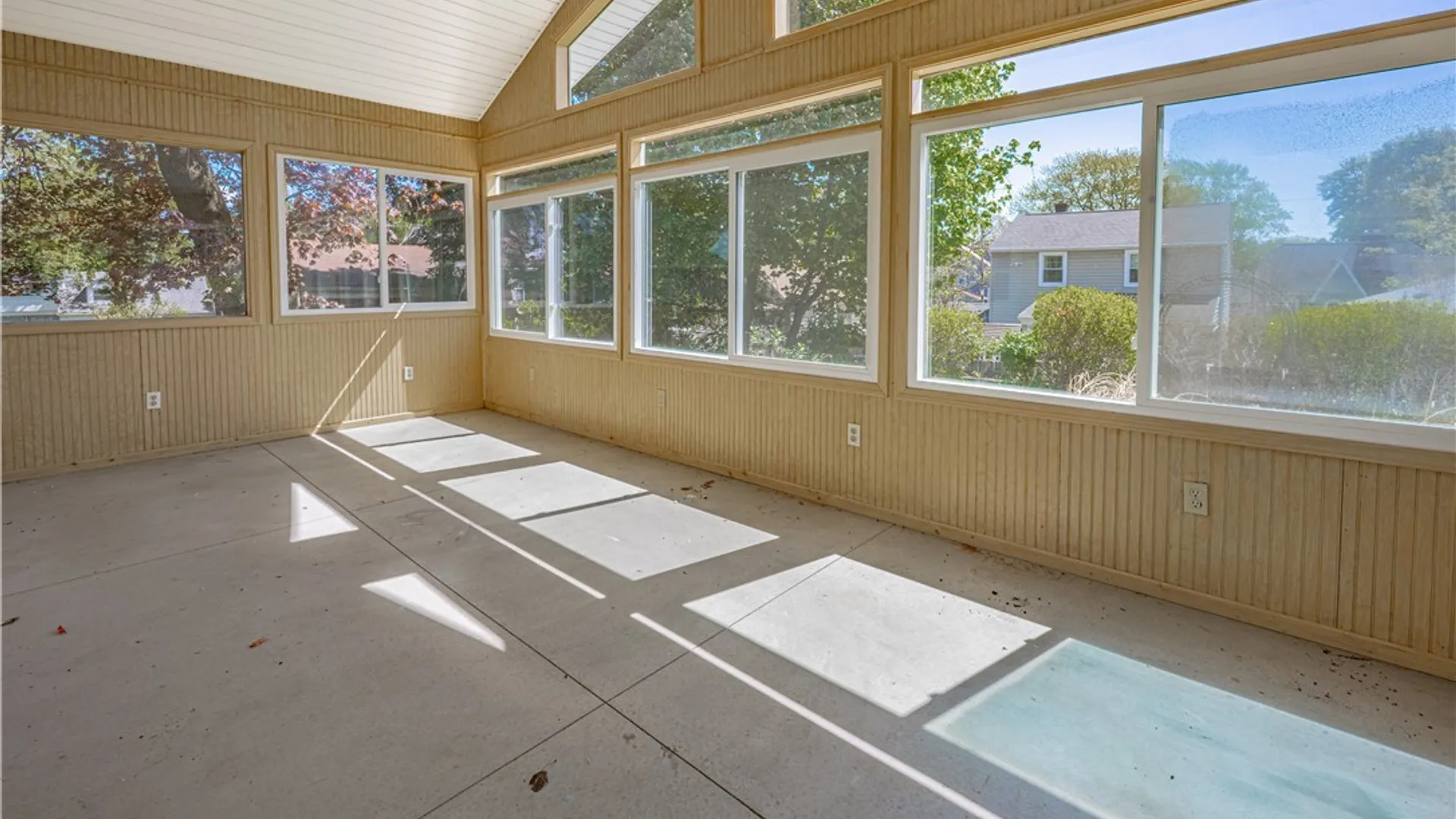Property at 4831 Lewiston Road, Niagara Falls, NY 14305 42