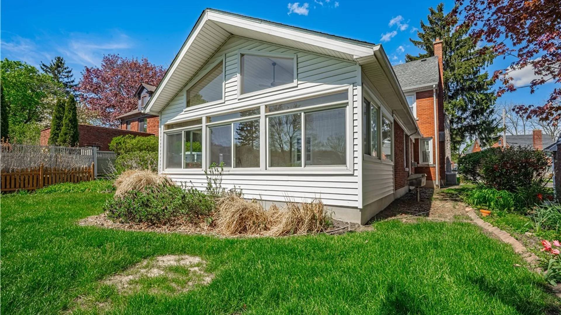 Property at 4831 Lewiston Road, Niagara Falls, NY 14305 8