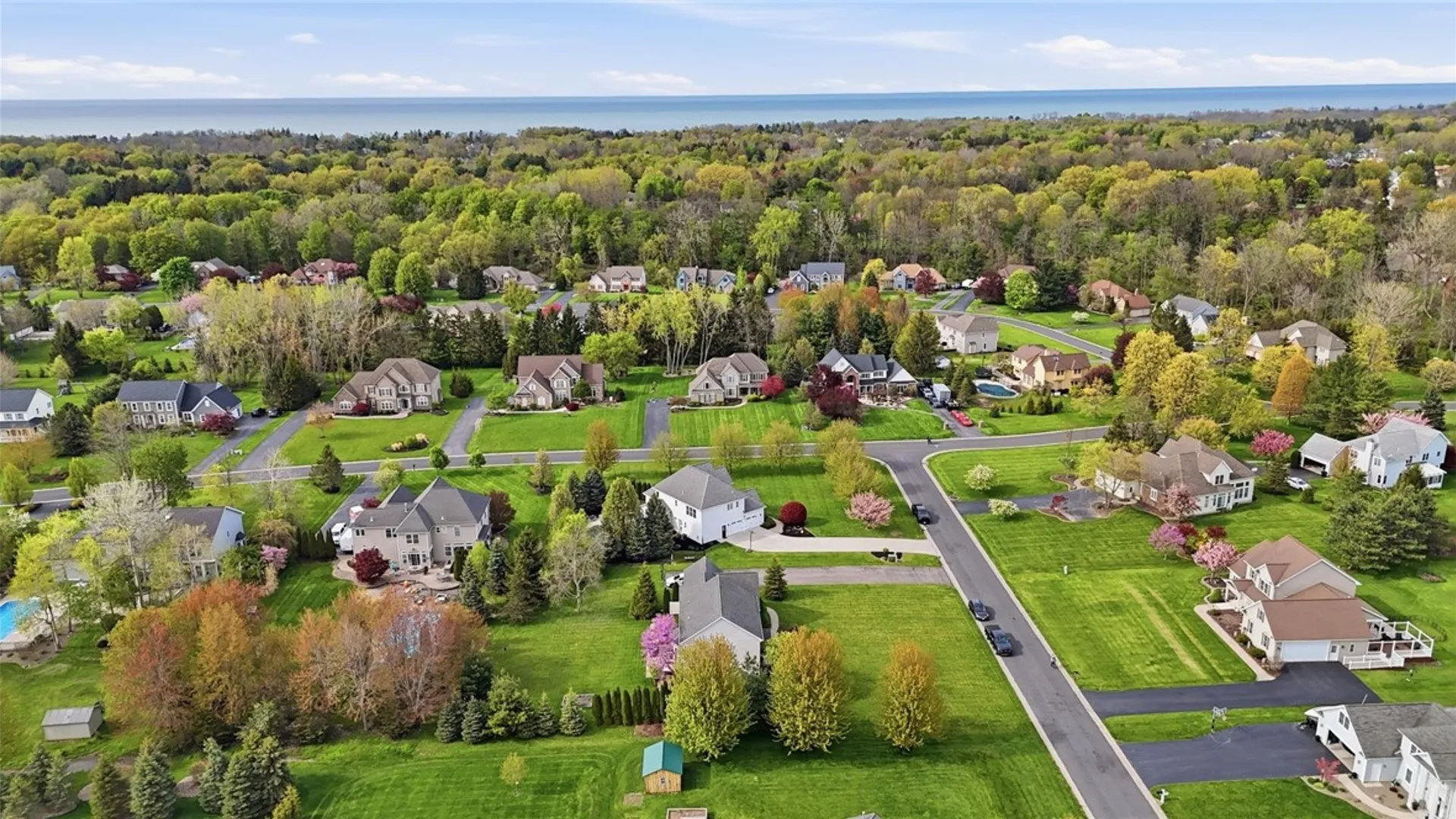 Property at 1070 Sagebrook Way, Webster, NY 14580 46