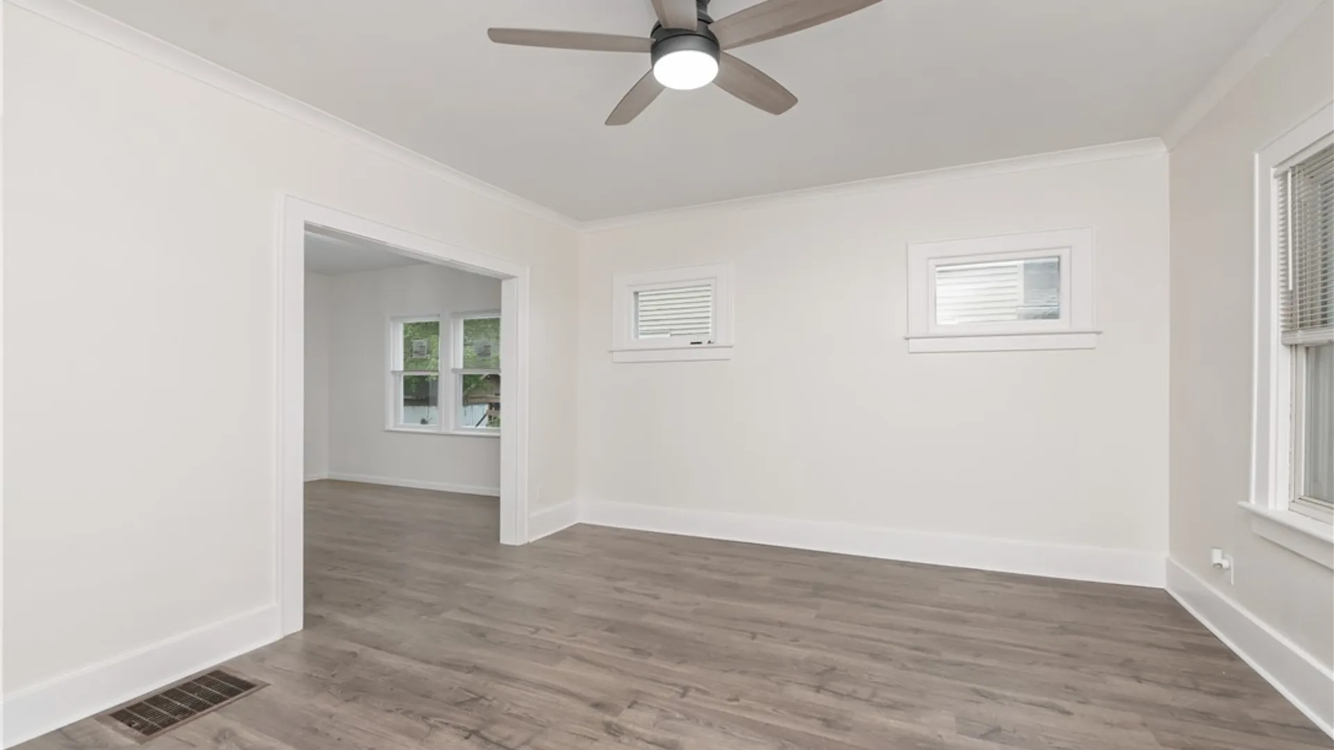 Property at 29 Edgeland Street, Rochester, NY 14609 6