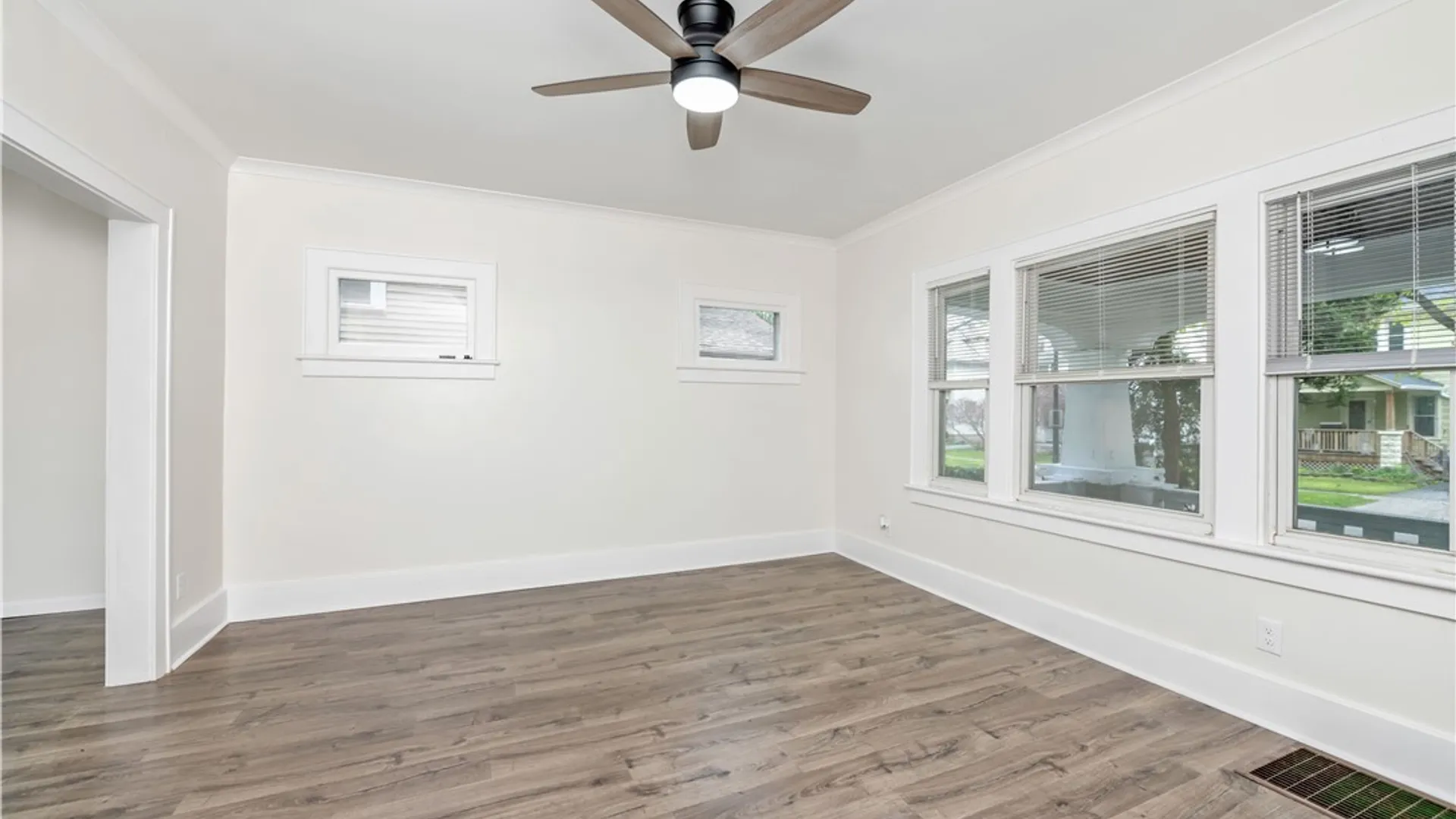 Property at 29 Edgeland Street, Rochester, NY 14609 7