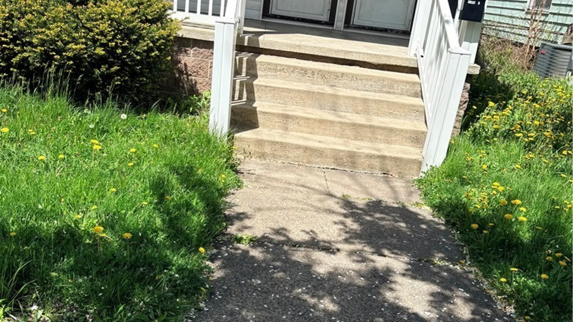 Property at 2204 La Salle Avenue, Niagara Falls, NY 14301 4
