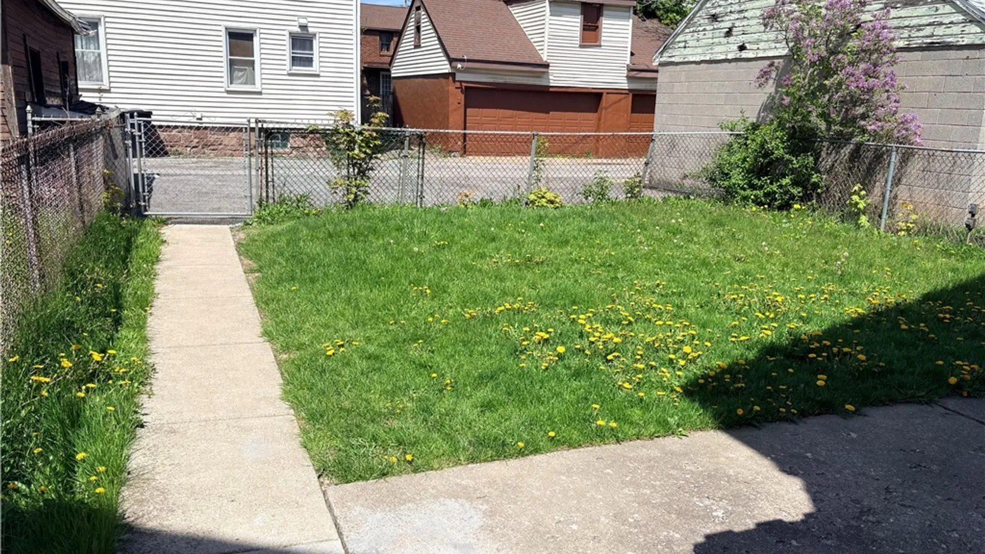 Property at 2204 La Salle Avenue, Niagara Falls, NY 14301 7