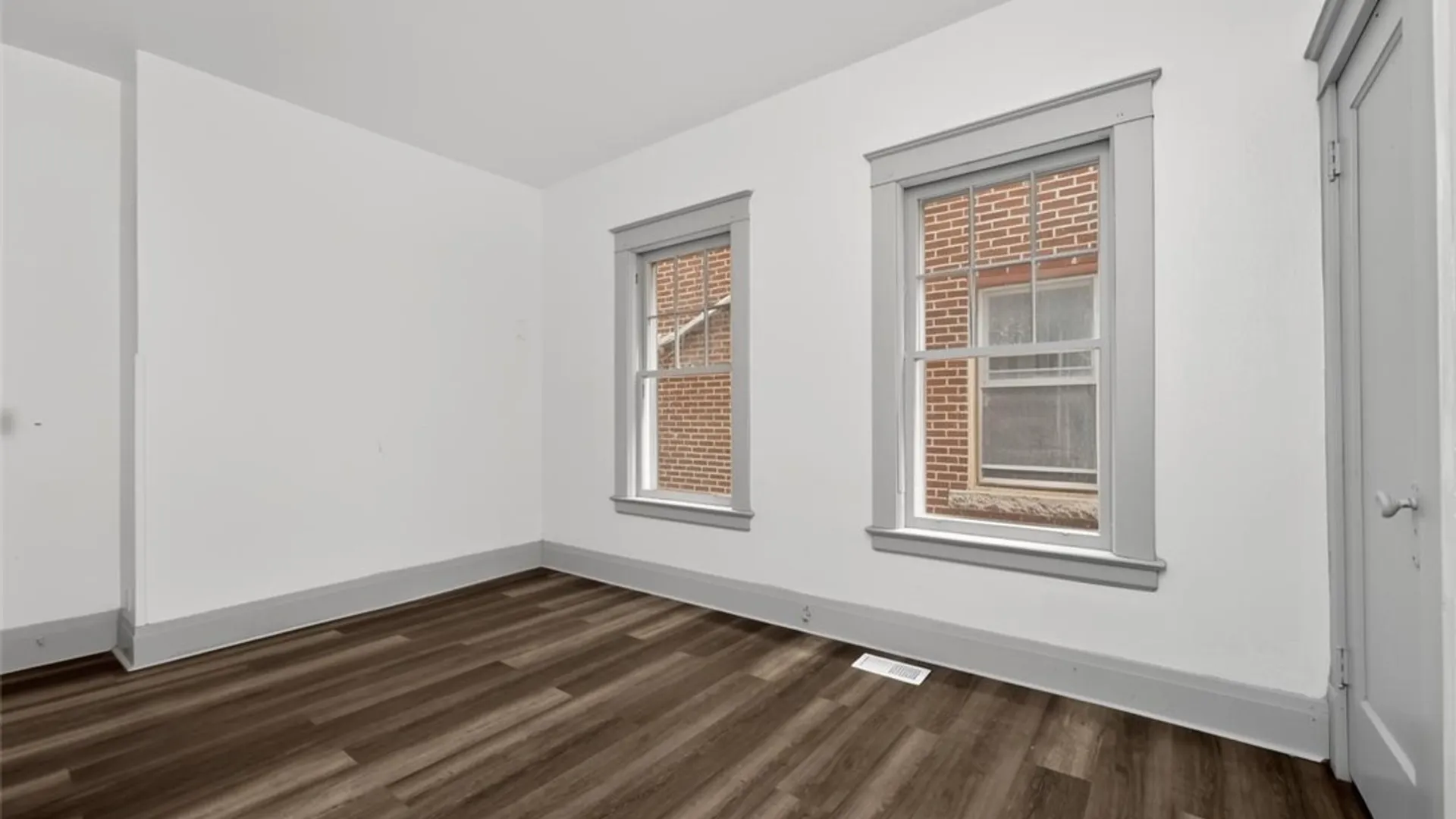 Property at 443 5th Street, Niagara Falls, NY 14301 10