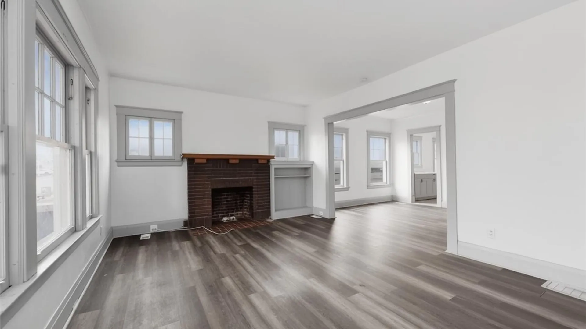 Property at 443 5th Street, Niagara Falls, NY 14301 2