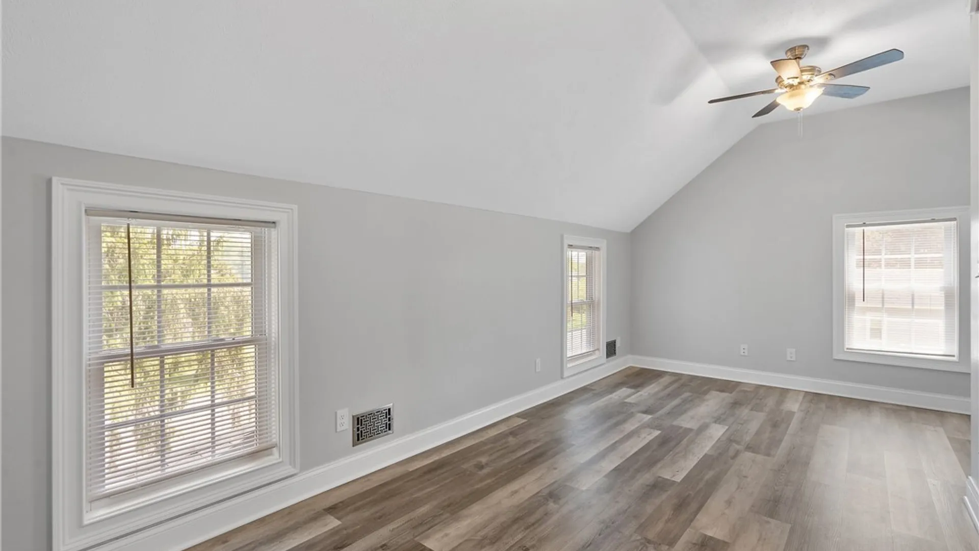 Property at 201 Plymouth Avenue, Salina, NY 13211 28