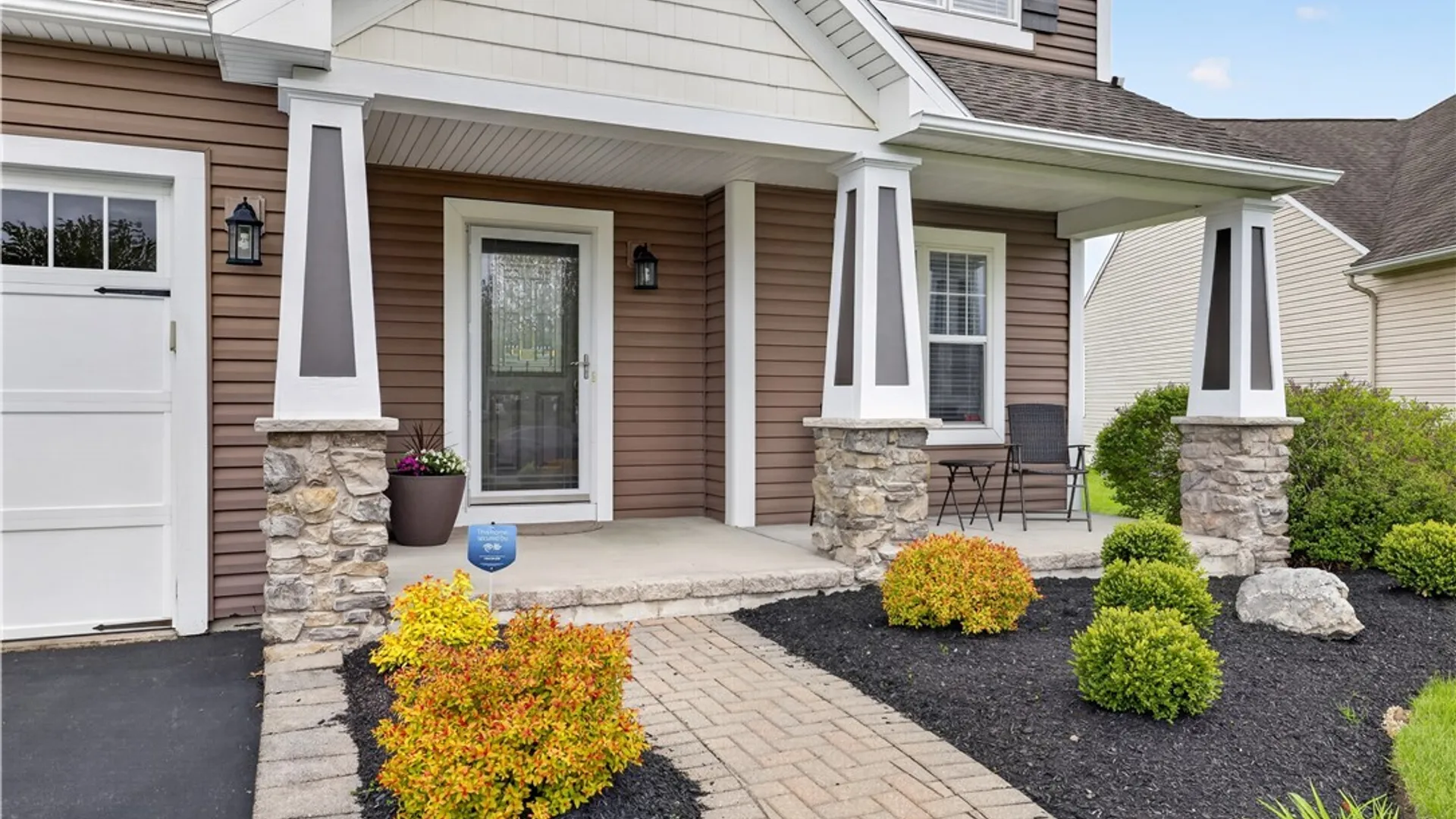 Property at 8195 Fenimore Court, Clay, NY 13090 3