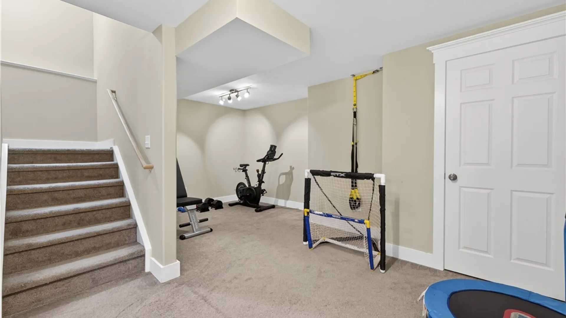 Property at 8195 Fenimore Court, Clay, NY 13090 41