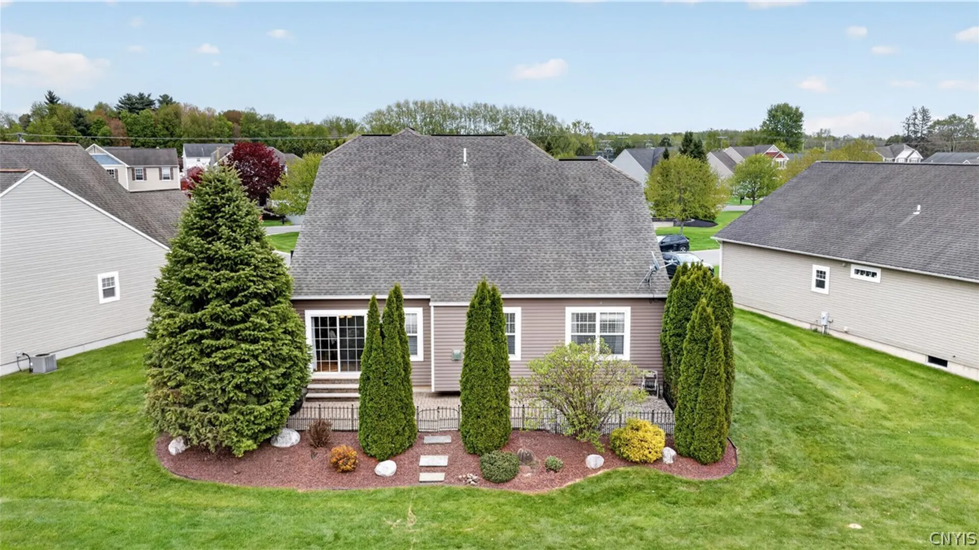 Property at 8195 Fenimore Court, Clay, NY 13090 46
