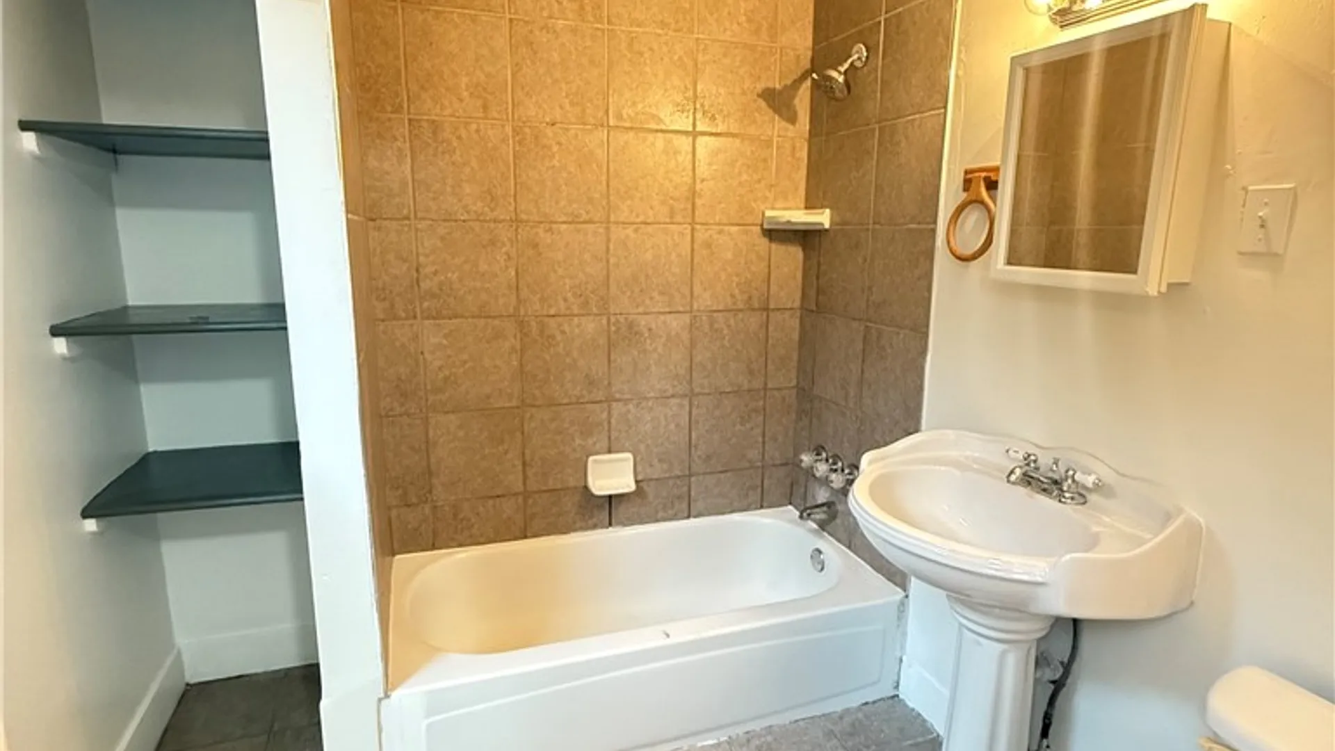 Property at 188-190 Charlotte Street, Rochester, NY 14607 15