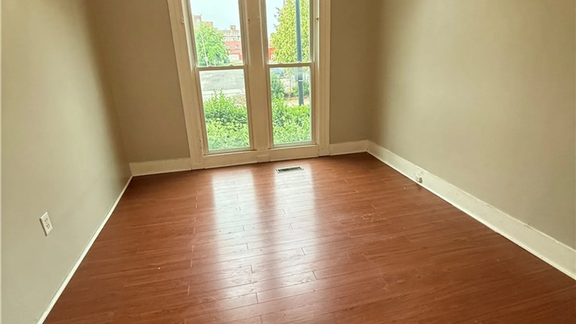 Property at 188-190 Charlotte Street, Rochester, NY 14607 20
