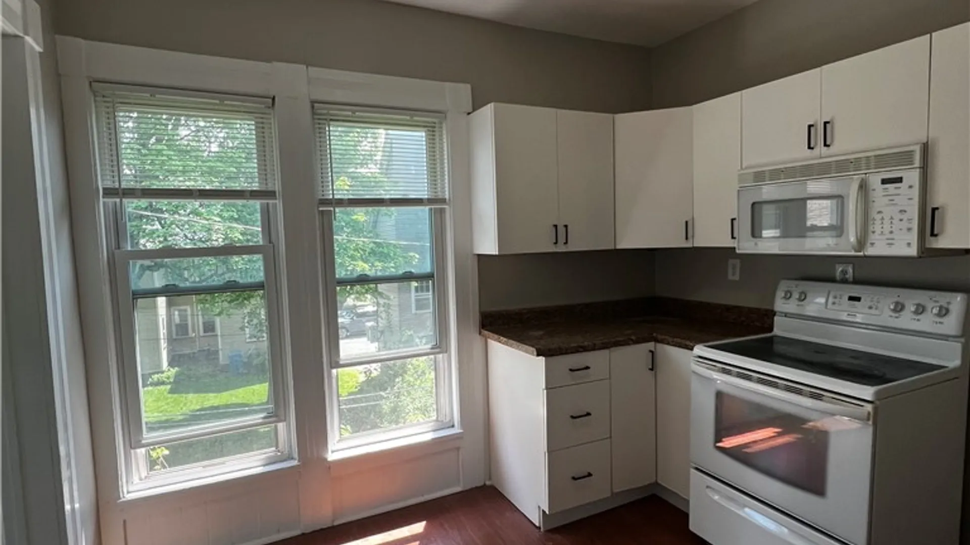 Property at 188-190 Charlotte Street, Rochester, NY 14607 6