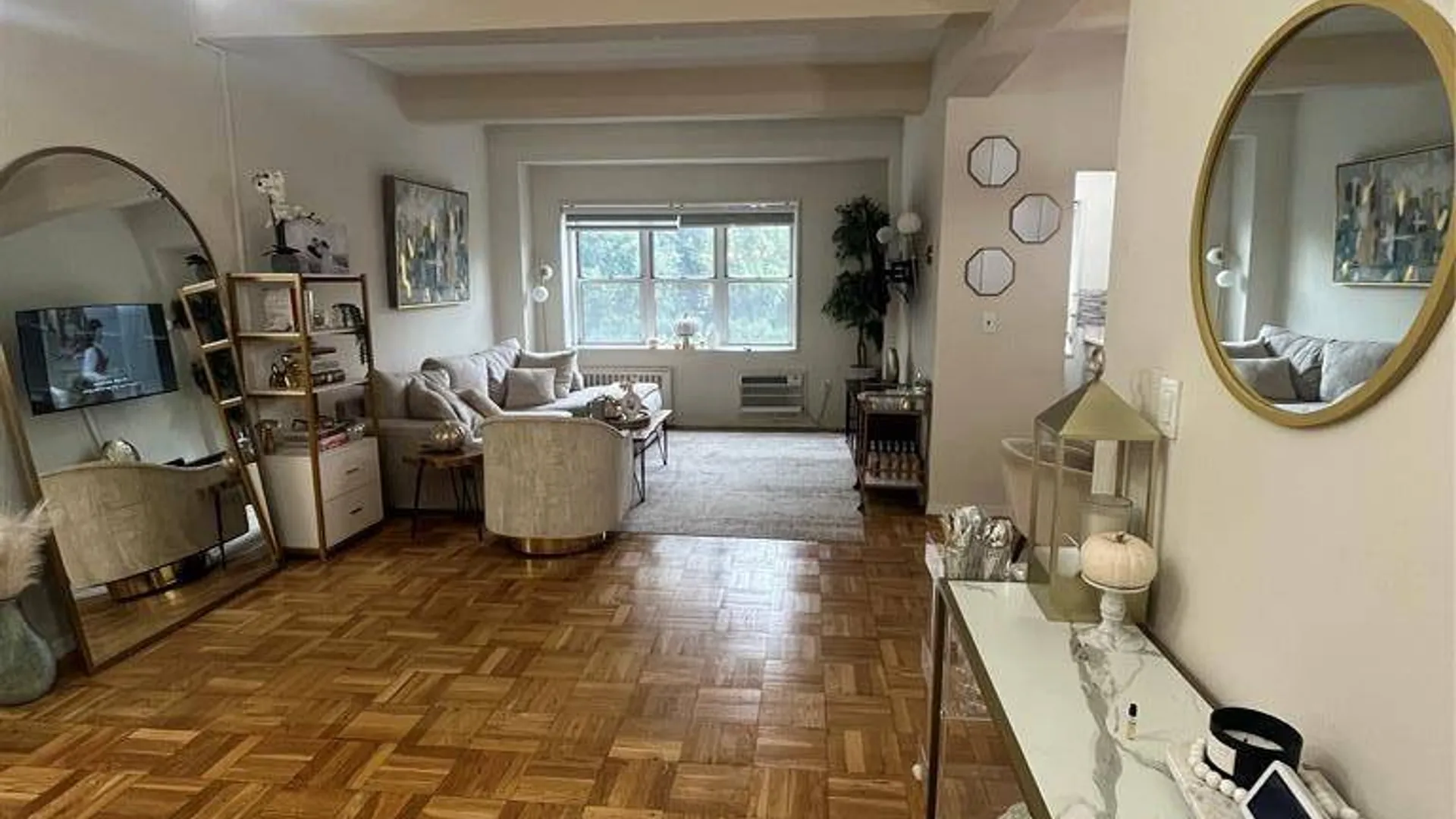 Property at 1 Balint Dr, Yonkers, NY 10710 3