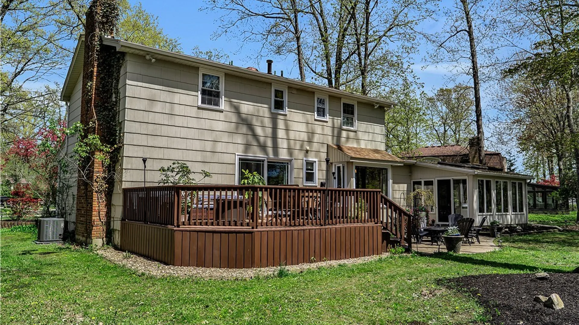 Property at 126 Amberwood Drive, Grand Island, NY 14072 40
