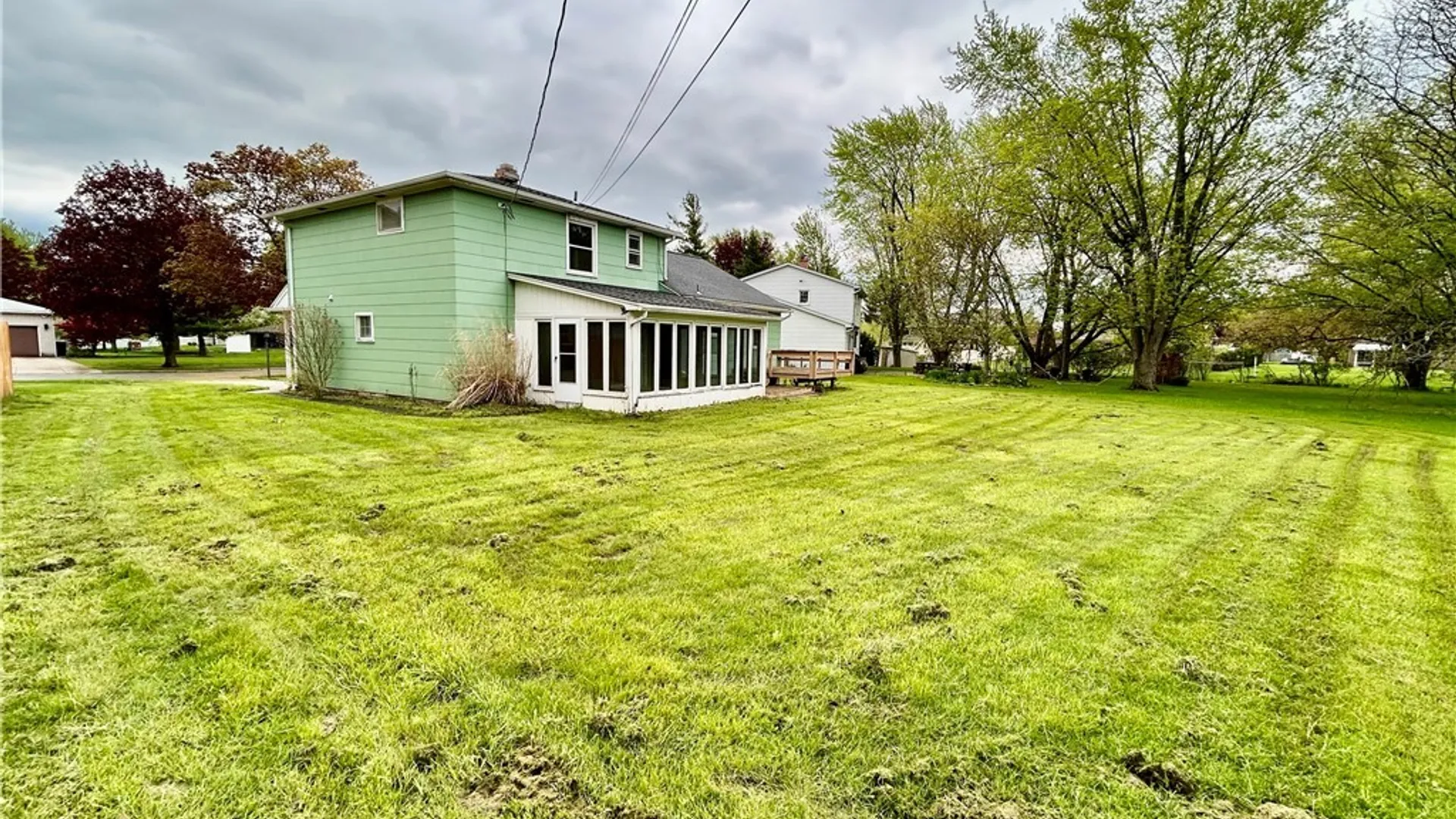 Property at 52 Dorset Drive, Lancaster, NY 14043 27