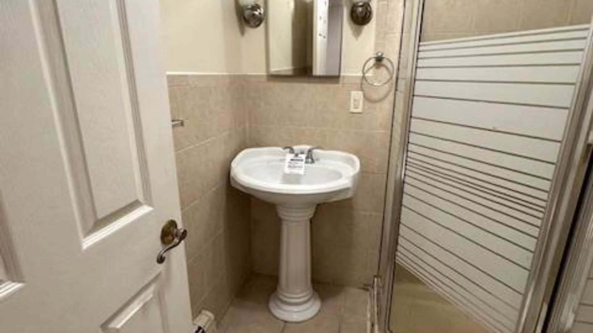Property at 178 Highland Blvd, Brooklyn, NY 11207 38