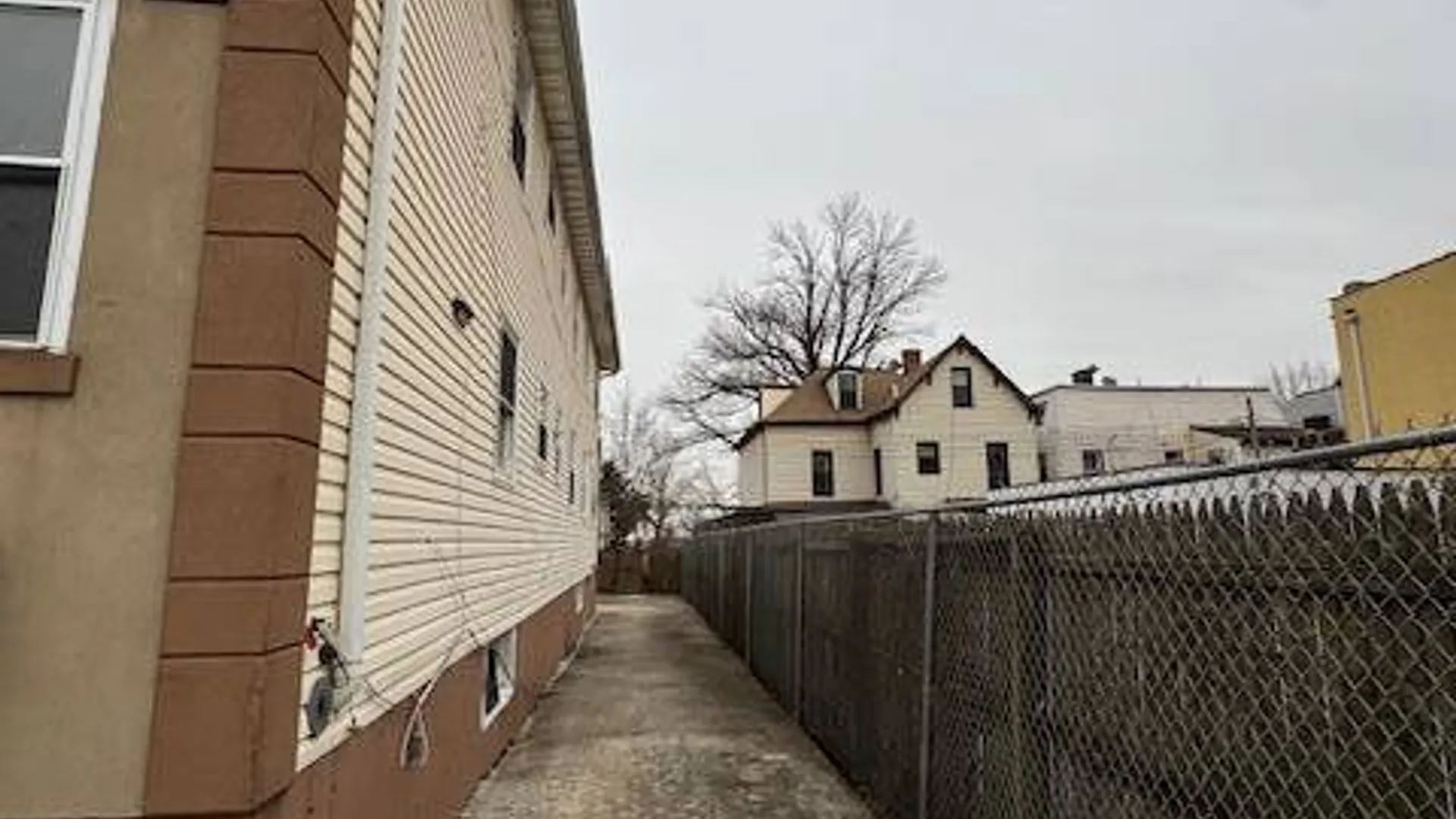 Property at 178 Highland Blvd, Brooklyn, NY 11207 4
