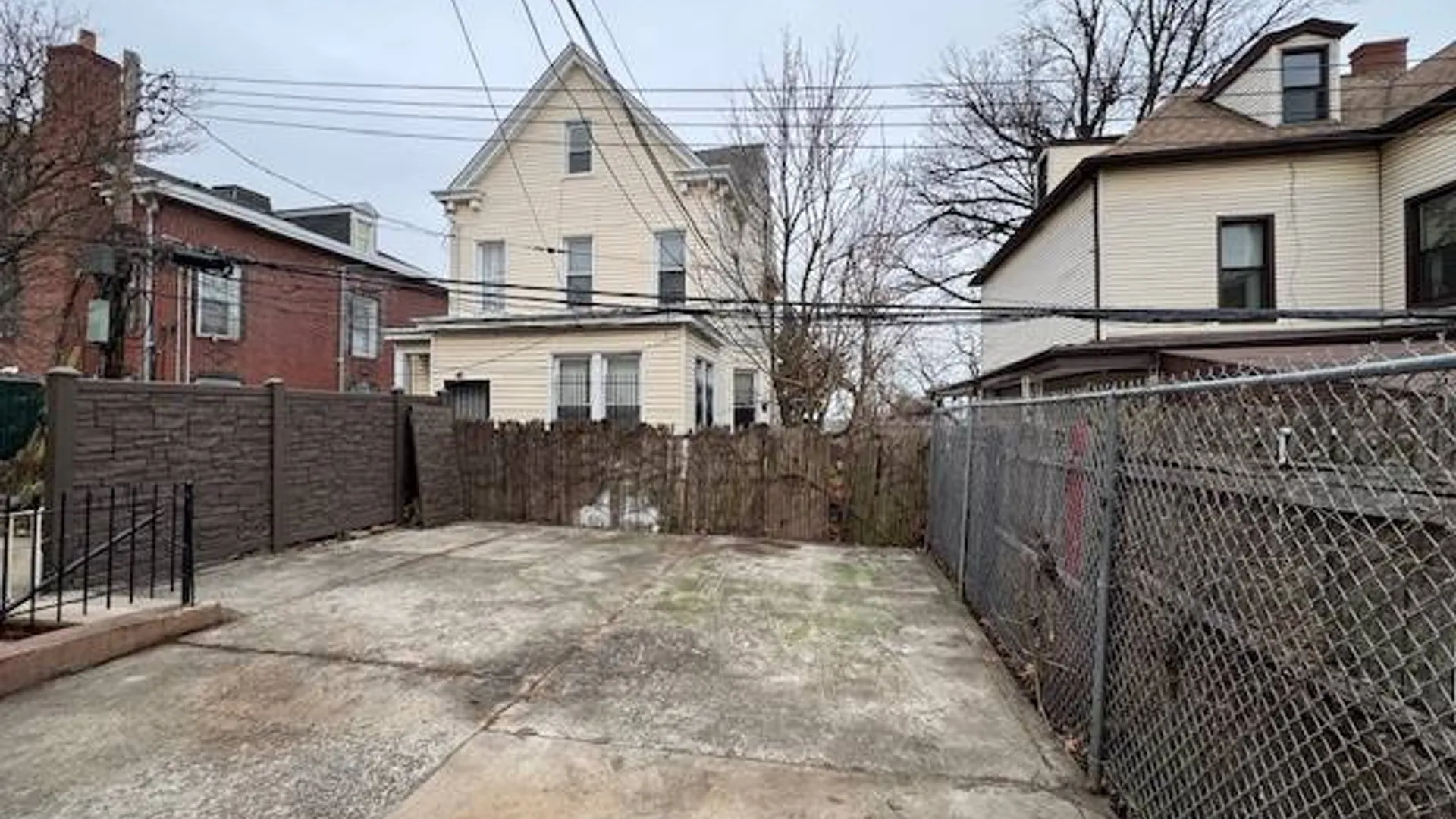 Property at 178 Highland Blvd, Brooklyn, NY 11207 7