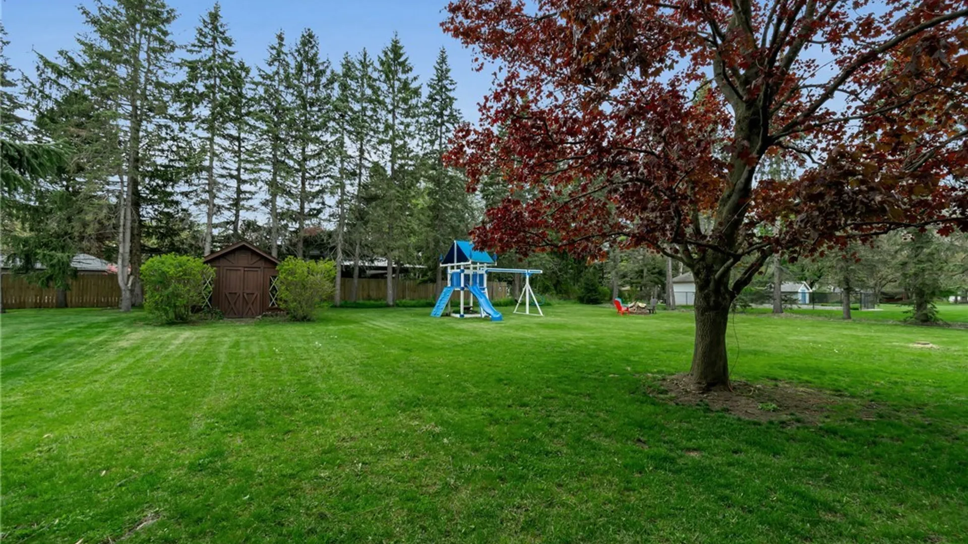 Property at 17 Old Schoolhouse Road, Lancaster, NY 14086 41