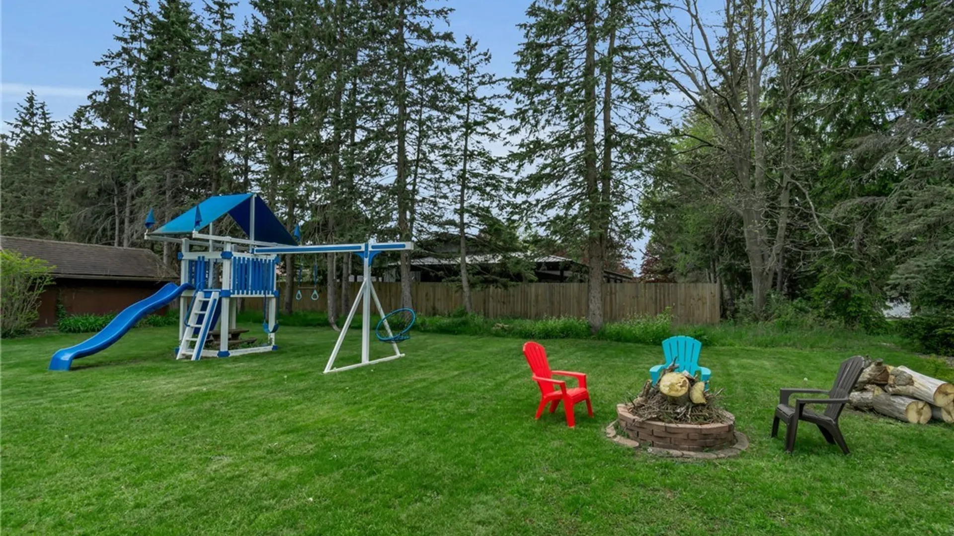 Property at 17 Old Schoolhouse Road, Lancaster, NY 14086 42