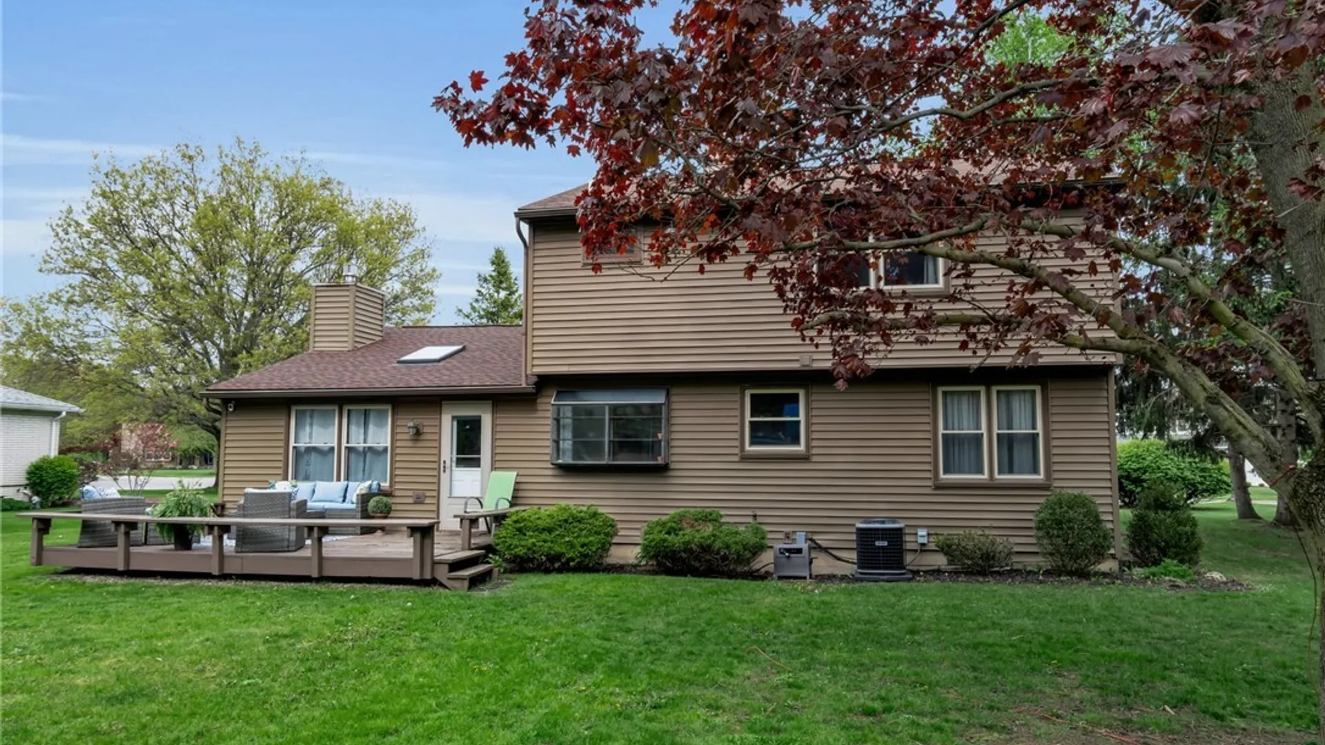Property at 17 Old Schoolhouse Road, Lancaster, NY 14086 44