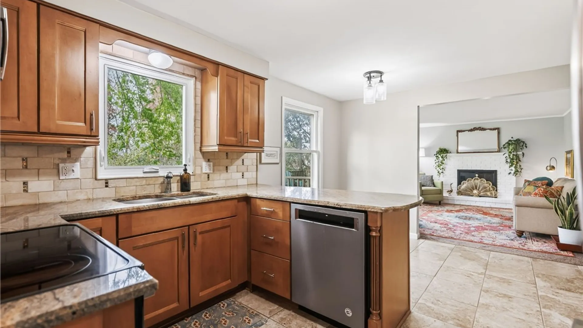 Property at 4 Skelby-Moor Lane, Perinton, NY 14450 8