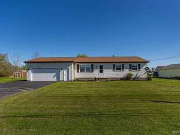 Property at 3889 Slusaric Road, Wheatfield, NY 14120