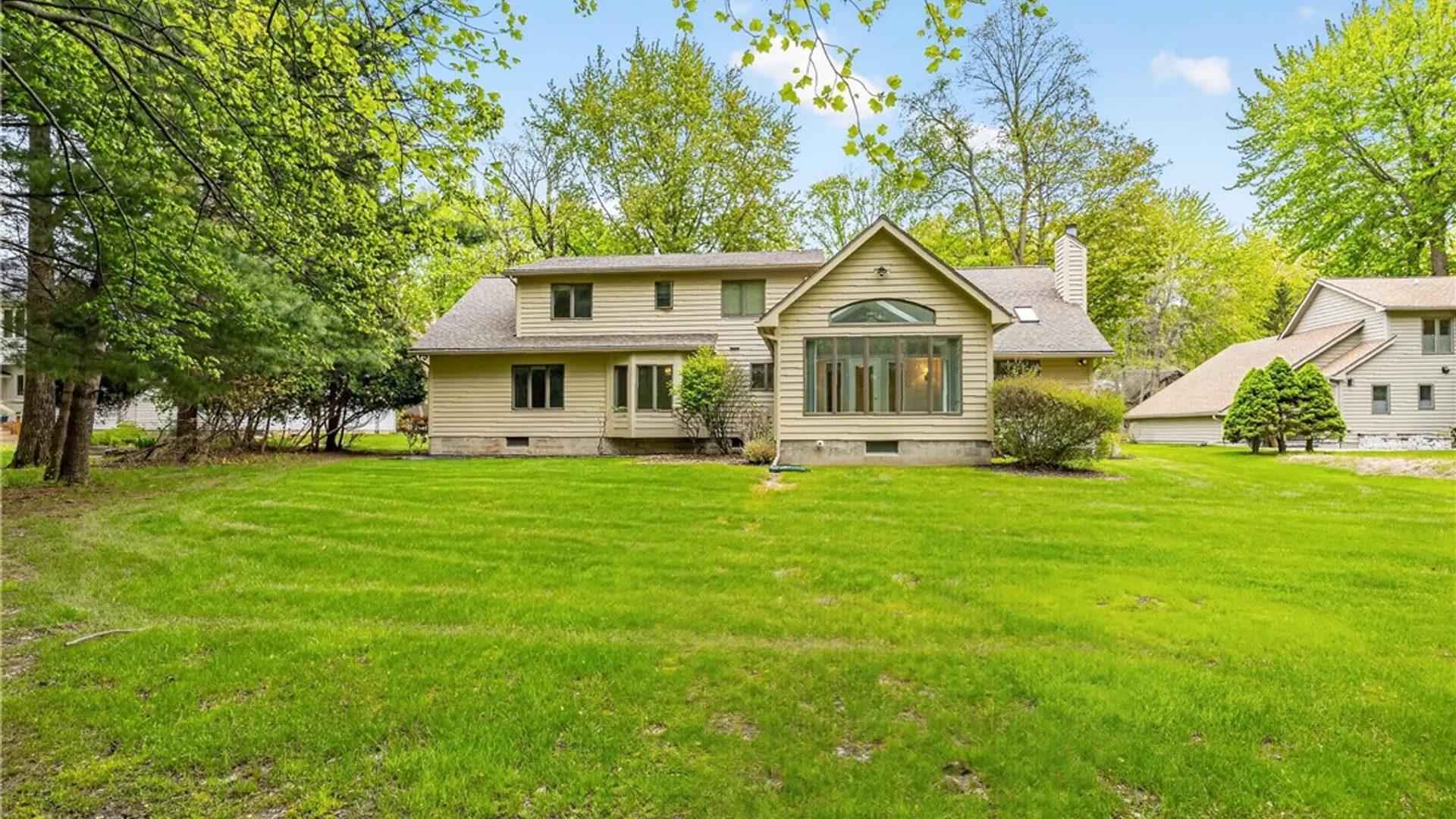 Property at 472 Maplewoods Ln, Webster, NY 14580 39
