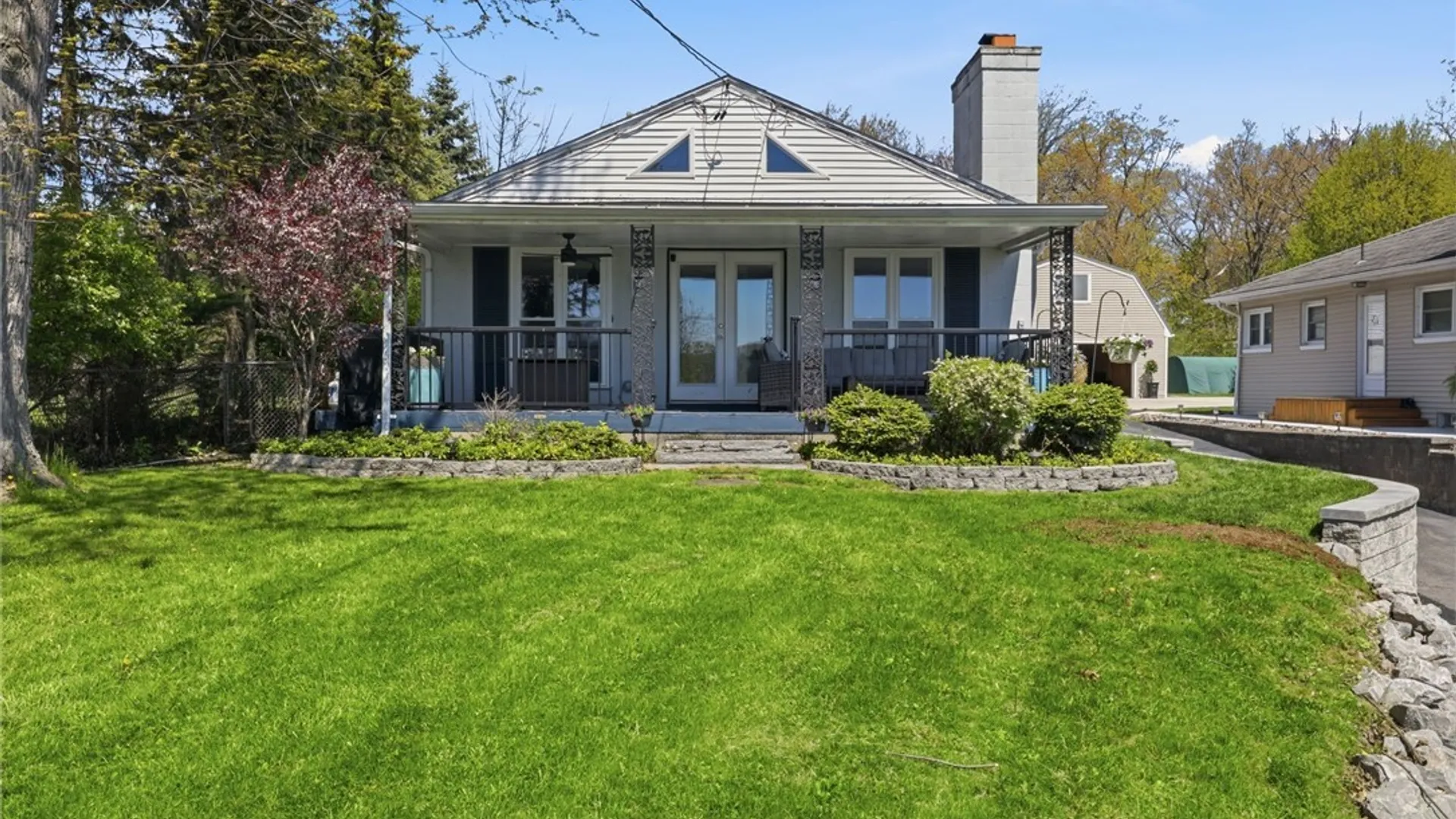 Property at 2296 River Road, Grand Island, NY 14072 3