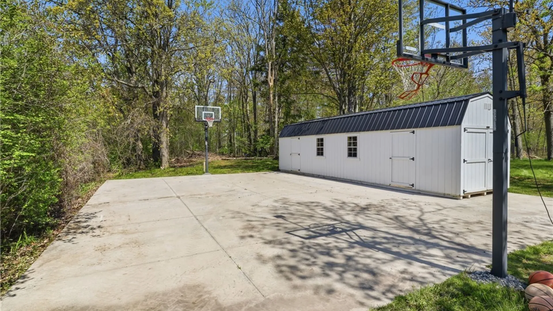 Property at 2296 River Road, Grand Island, NY 14072 40