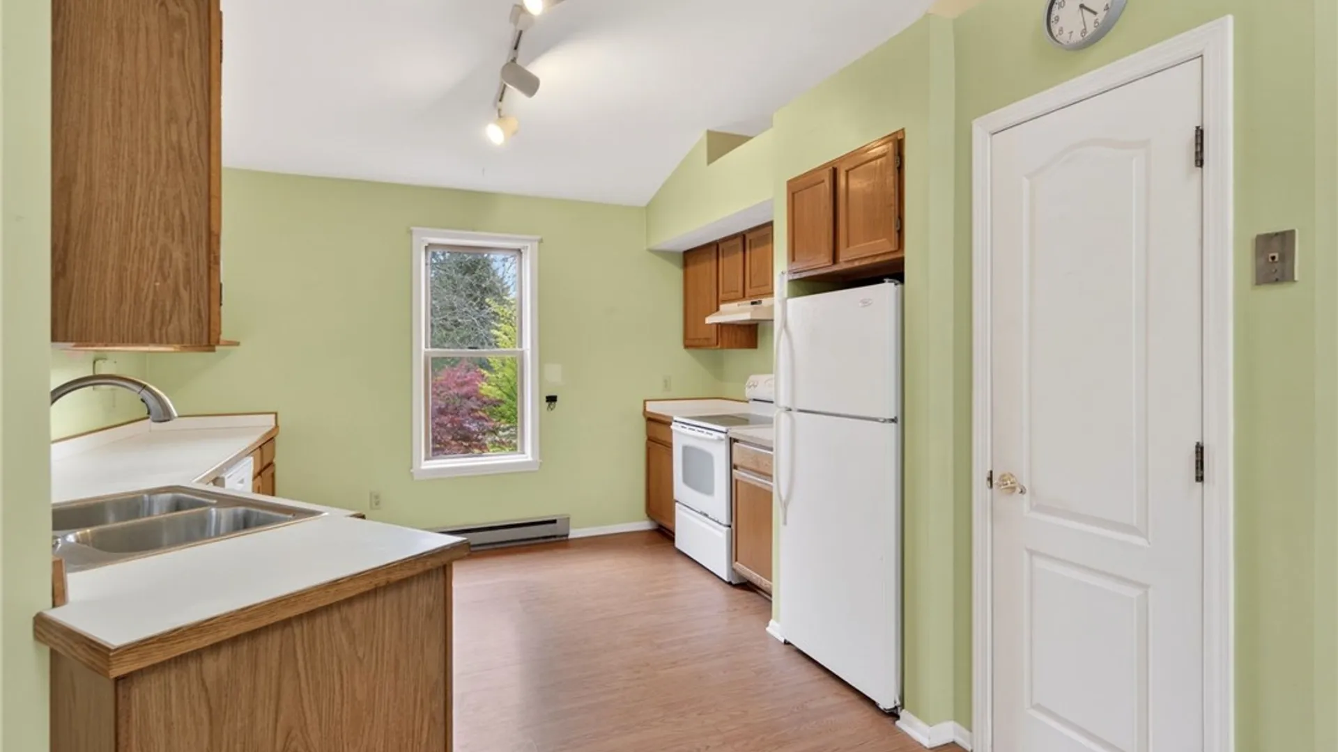 Property at 140 Westview Lane, Ithaca Town, NY 14850 9