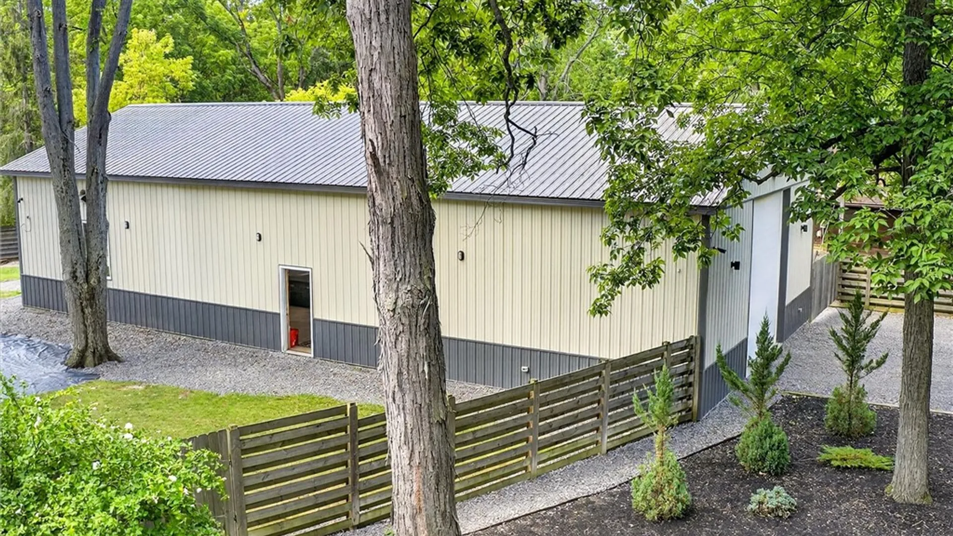 Property at 9 Oakwood Ln, Wheatland, NY 14546 4