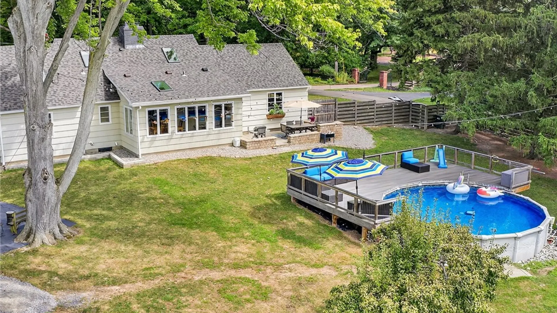 Property at 9 Oakwood Ln, Wheatland, NY 14546 40