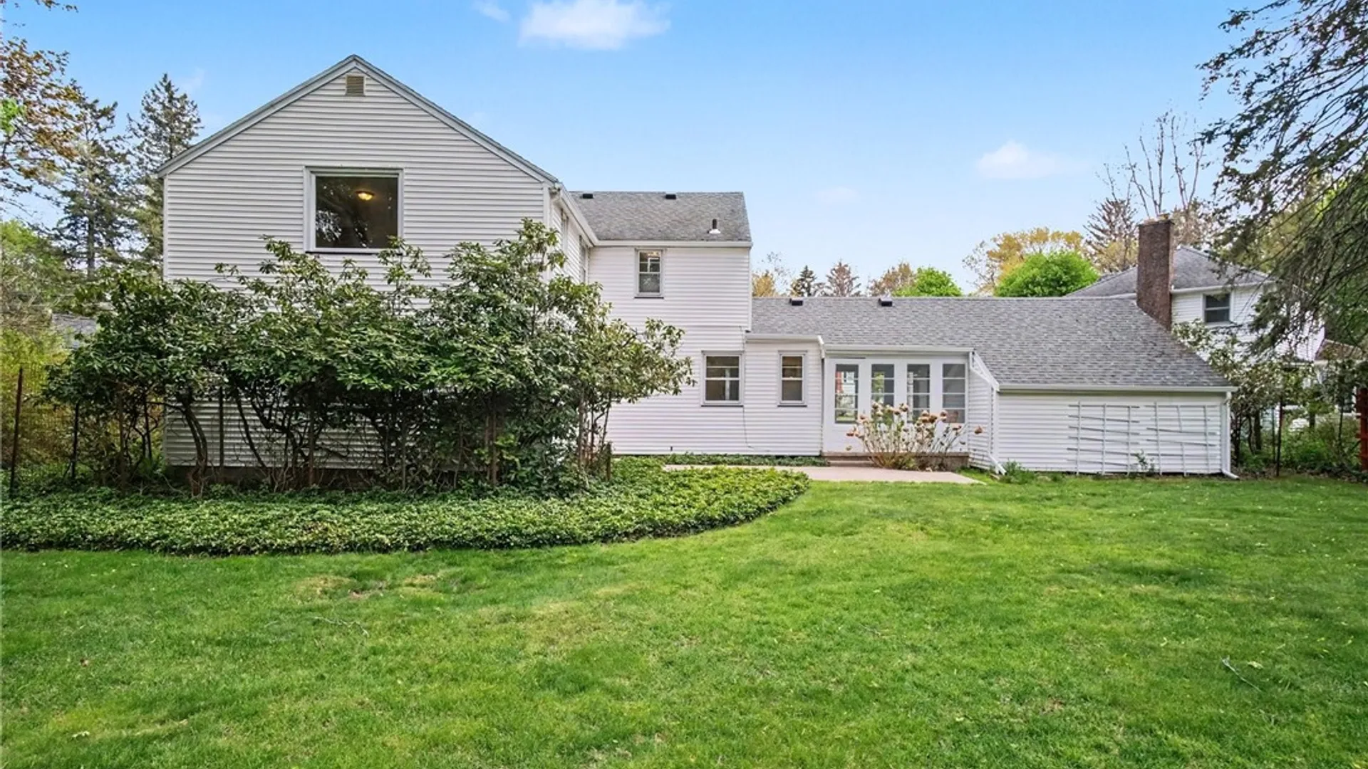 Property at 236 Frankland Road, Irondequoit, NY 14617 22