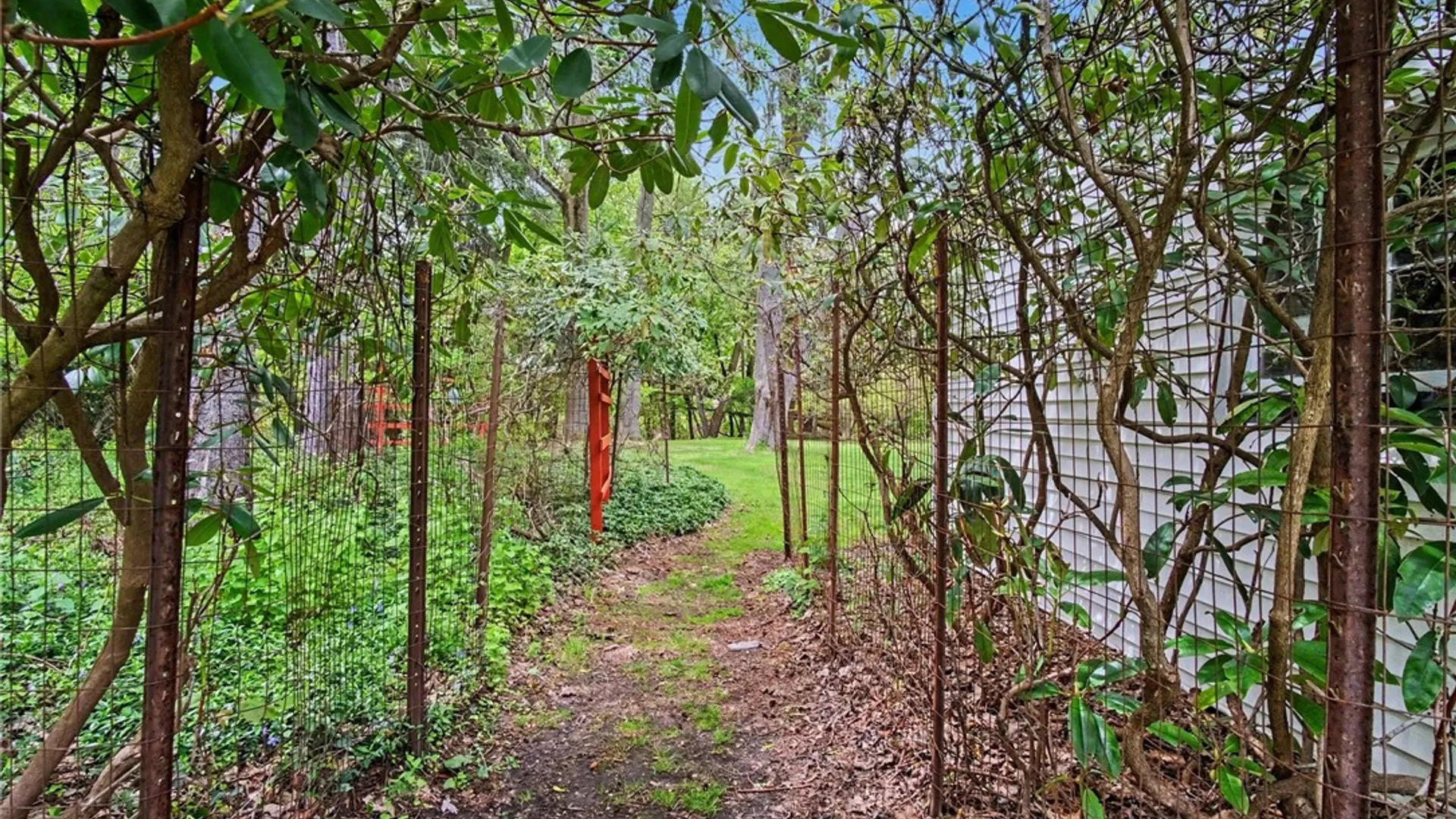 Property at 236 Frankland Road, Irondequoit, NY 14617 24