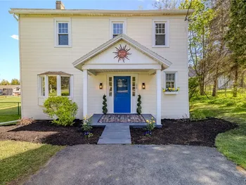 Property at 1020 Marlyn Park Drive, Cazenovia, NY 13035