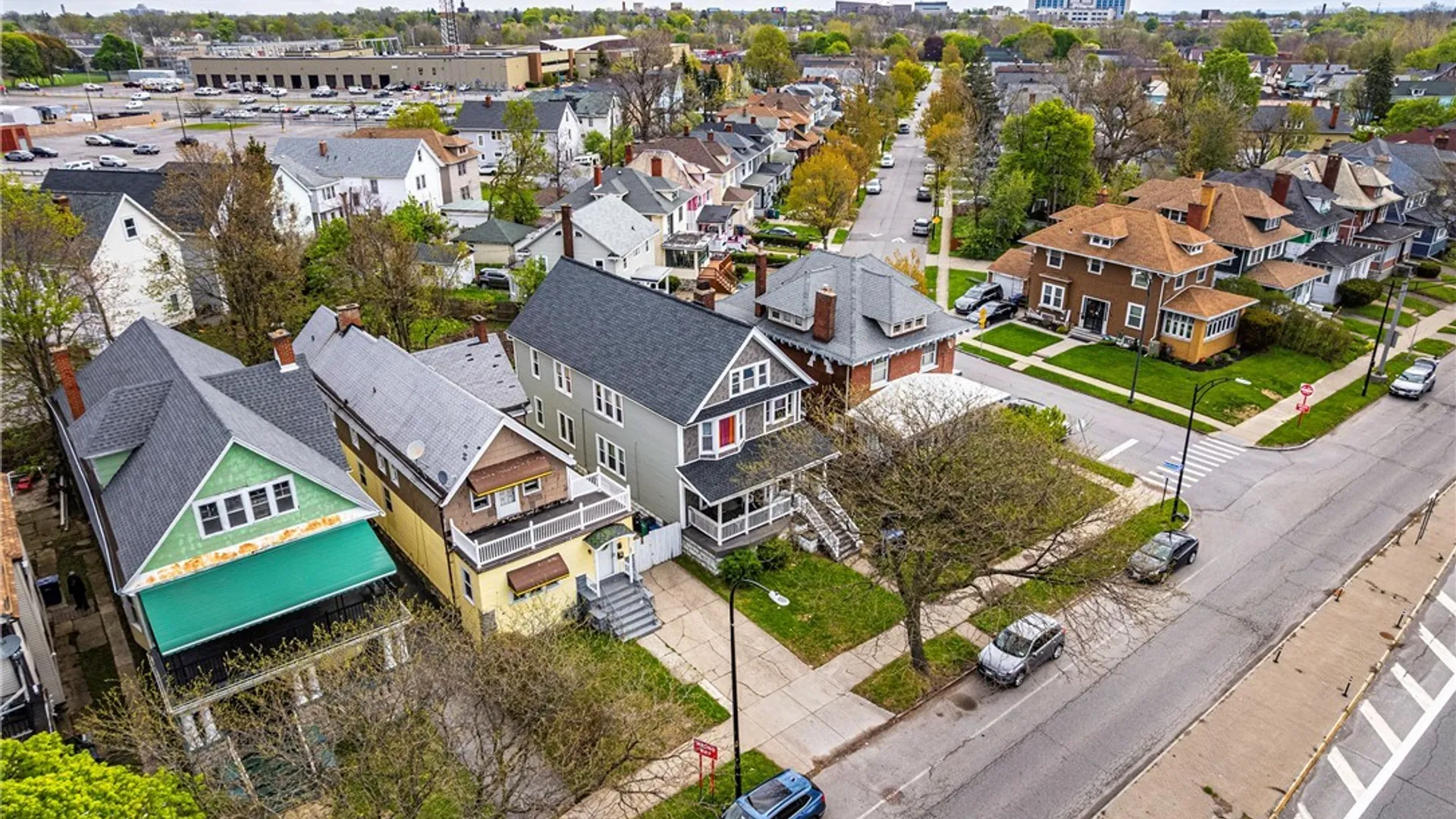 Property at 260 Humboldt Parkway, Buffalo, NY 14214 4