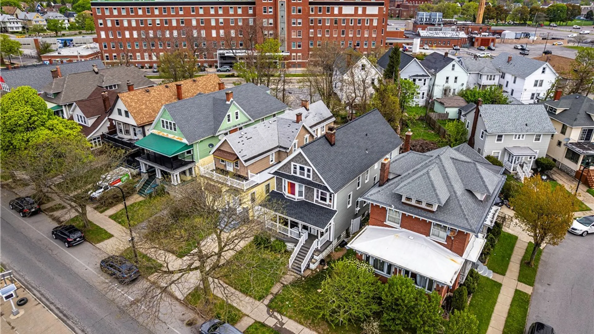 Property at 260 Humboldt Parkway, Buffalo, NY 14214 5