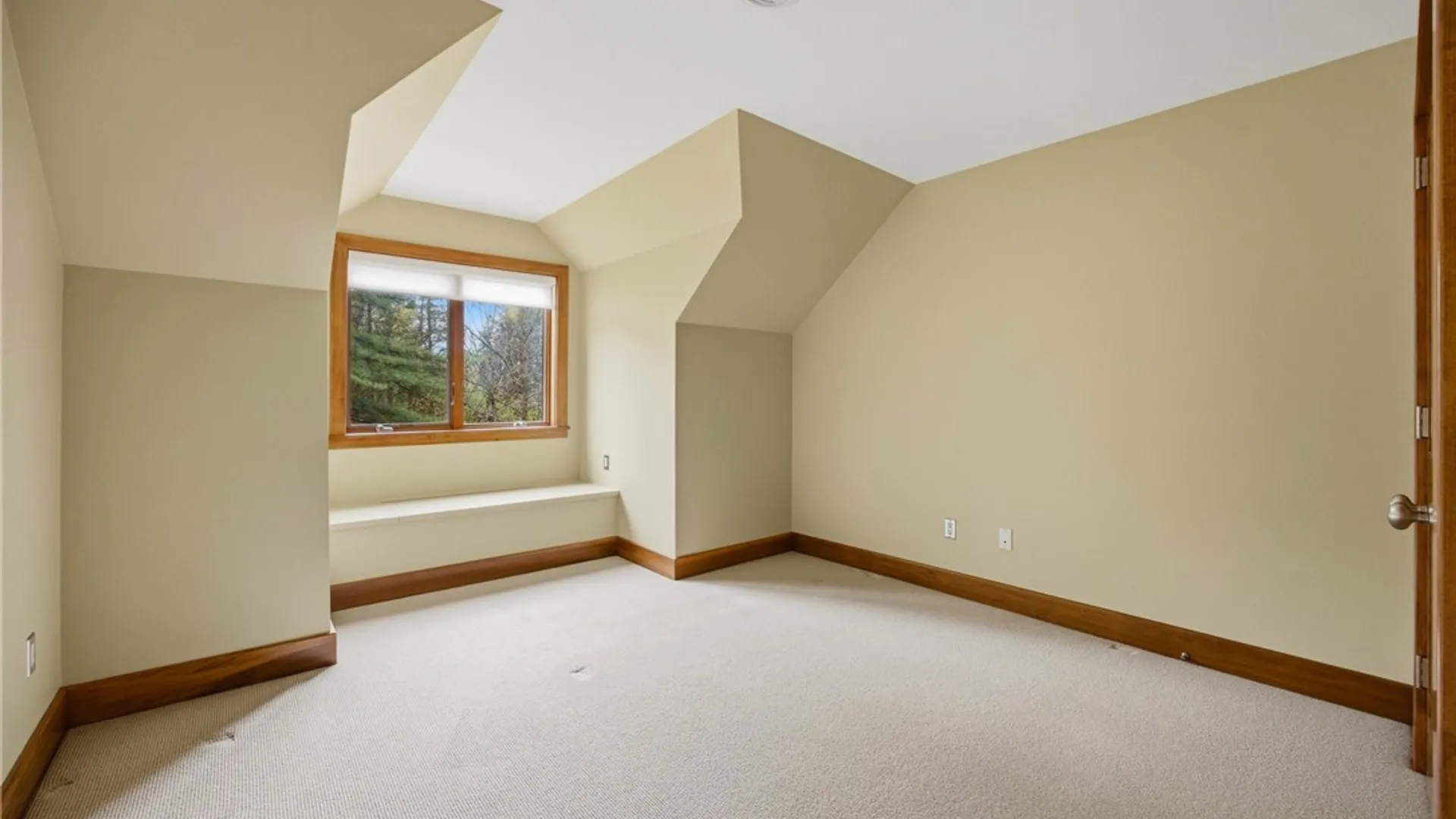 Property at 7 SCR Lane, Perinton, NY 14564 31