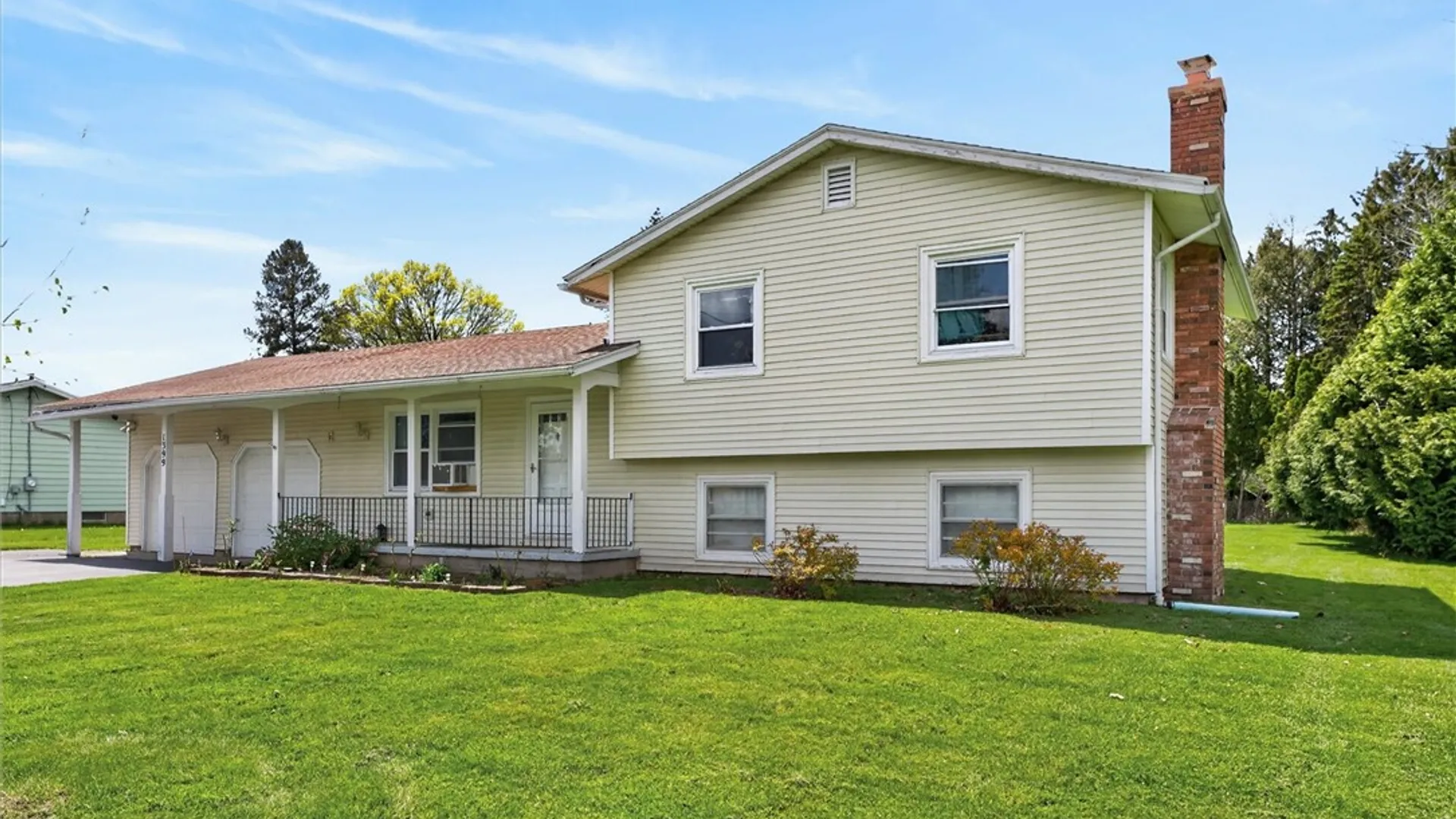 Property at 1399 Creek Street, Penfield, NY 14625 3