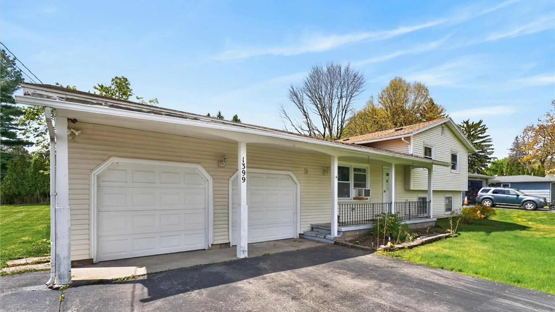 Property at 1399 Creek Street, Penfield, NY 14625 4
