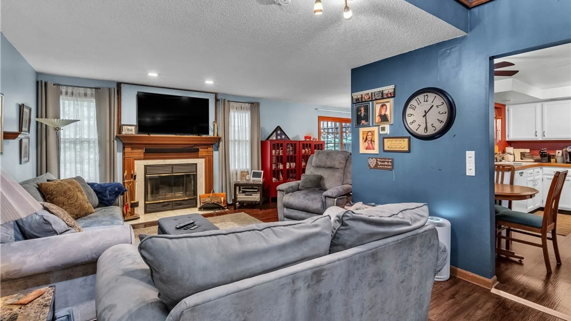 Property at 16 Hill Drive, West Seneca, NY 14224 25