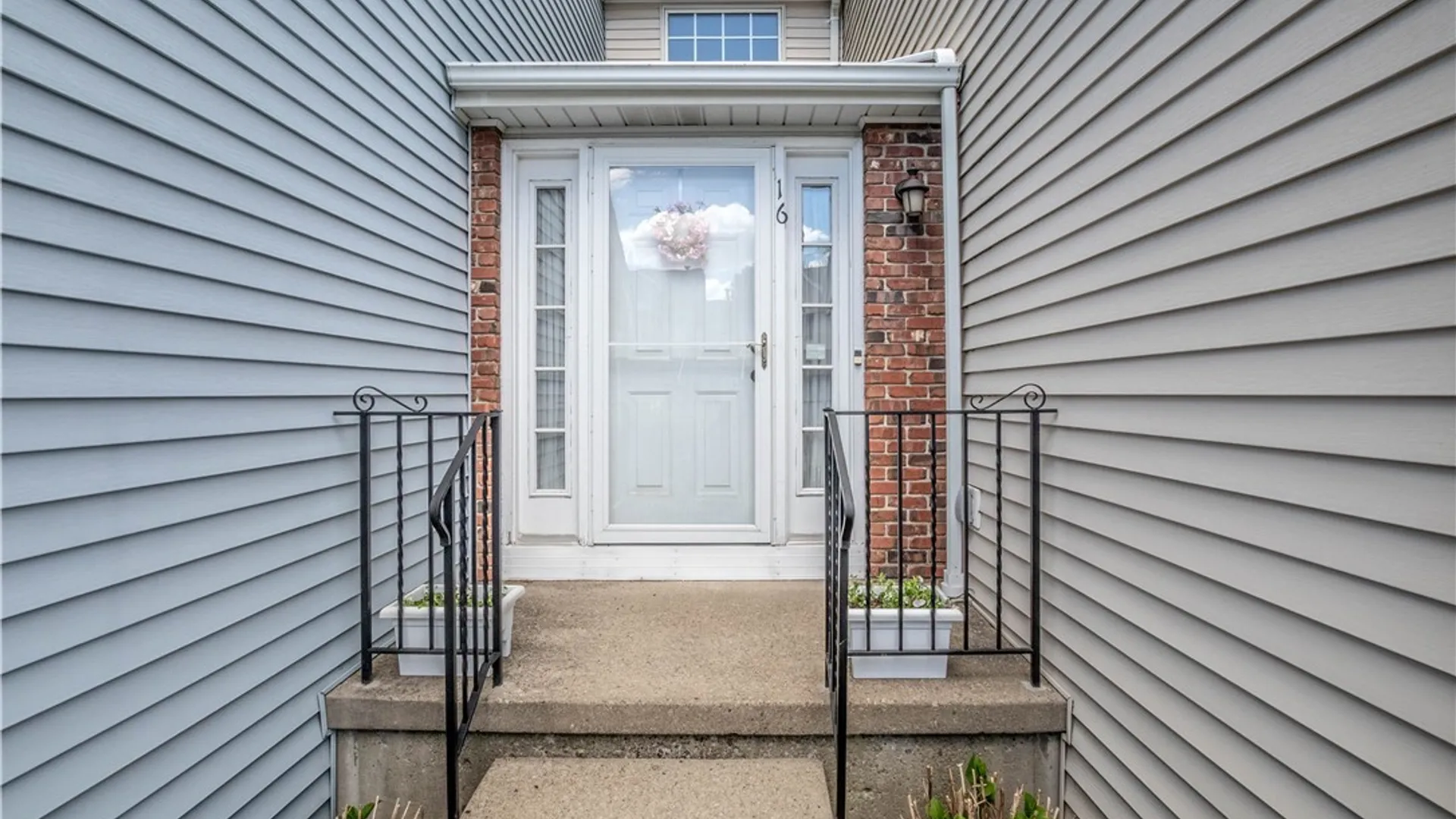 Property at 16 Hill Drive, West Seneca, NY 14224 4