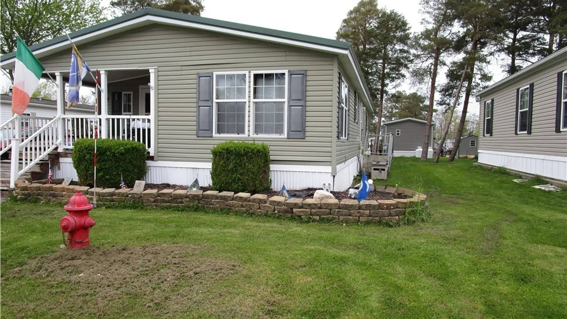 Property at 3450 Howard Road, Hamburg, NY 14075 2