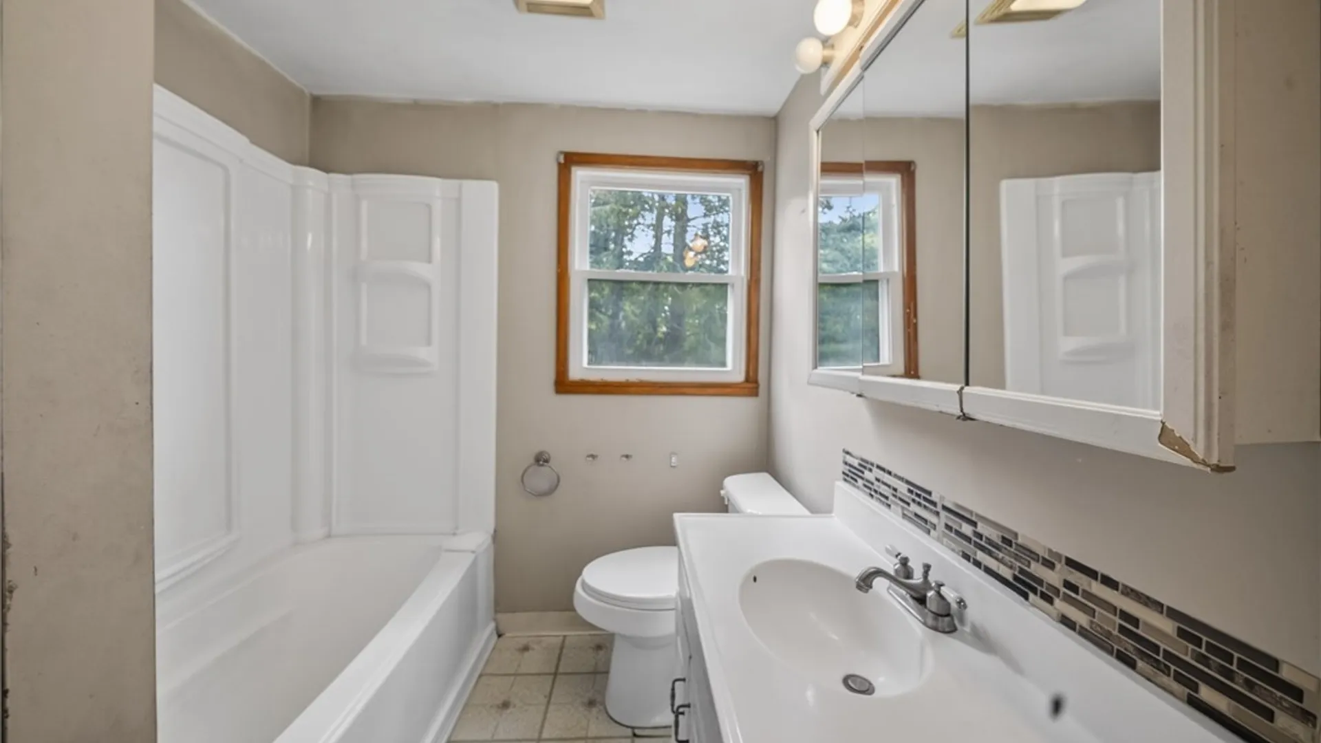 Property at 22 Apricot Ln, Clay, NY 13090 22