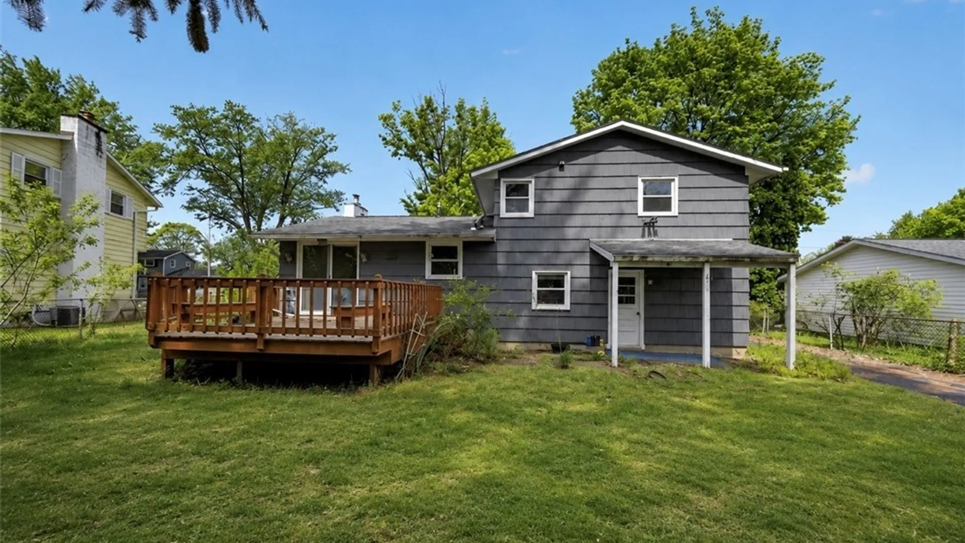 Property at 22 Apricot Ln, Clay, NY 13090 3