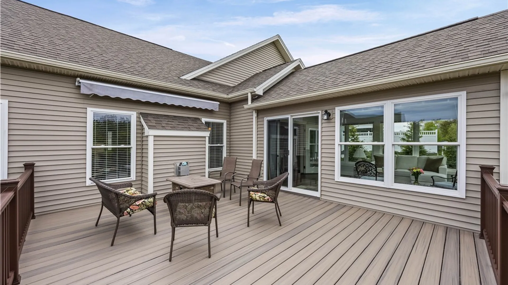 Property at 607 Pine Lakes, Webster, NY 14580 38